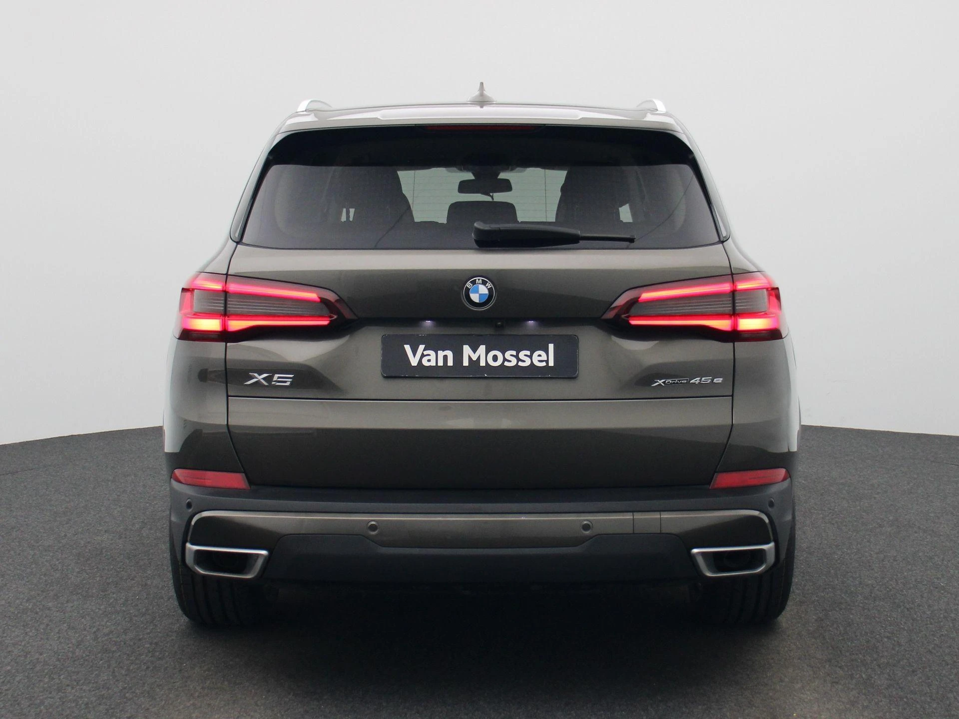 BMW-X5-image-4