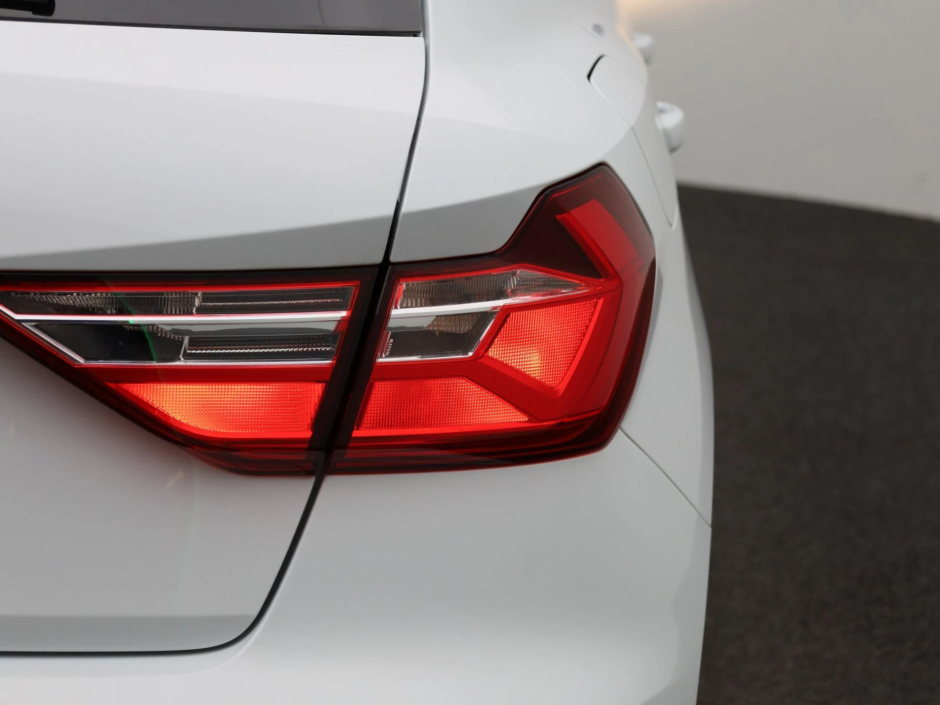 Audi-A1 Sportback-image-34