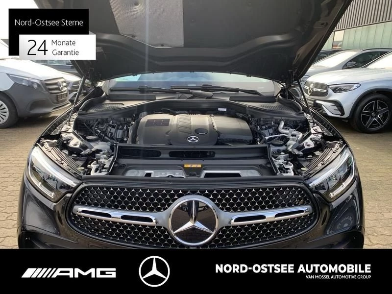 Mercedes-Benz GLC 300 d 4M AMG LED AHK DISTRO MEMORY KAMERA AMG LineX254 GLC 300 d 4M AMG LED AHK DISTRO MEMORY KAMERA AMG Line