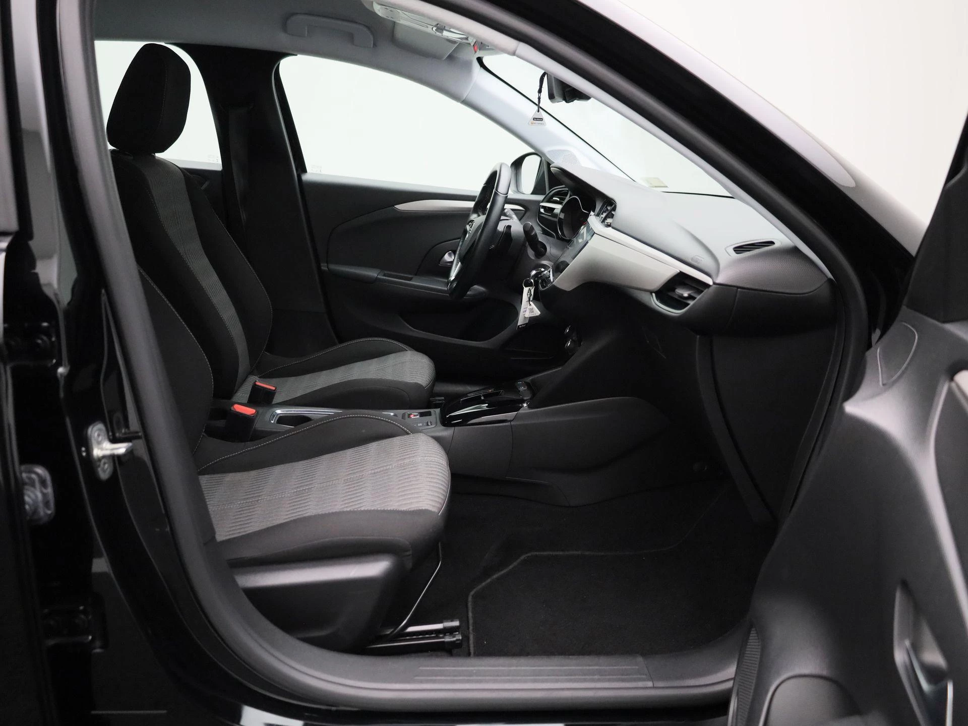 Opel-Corsa-image-33