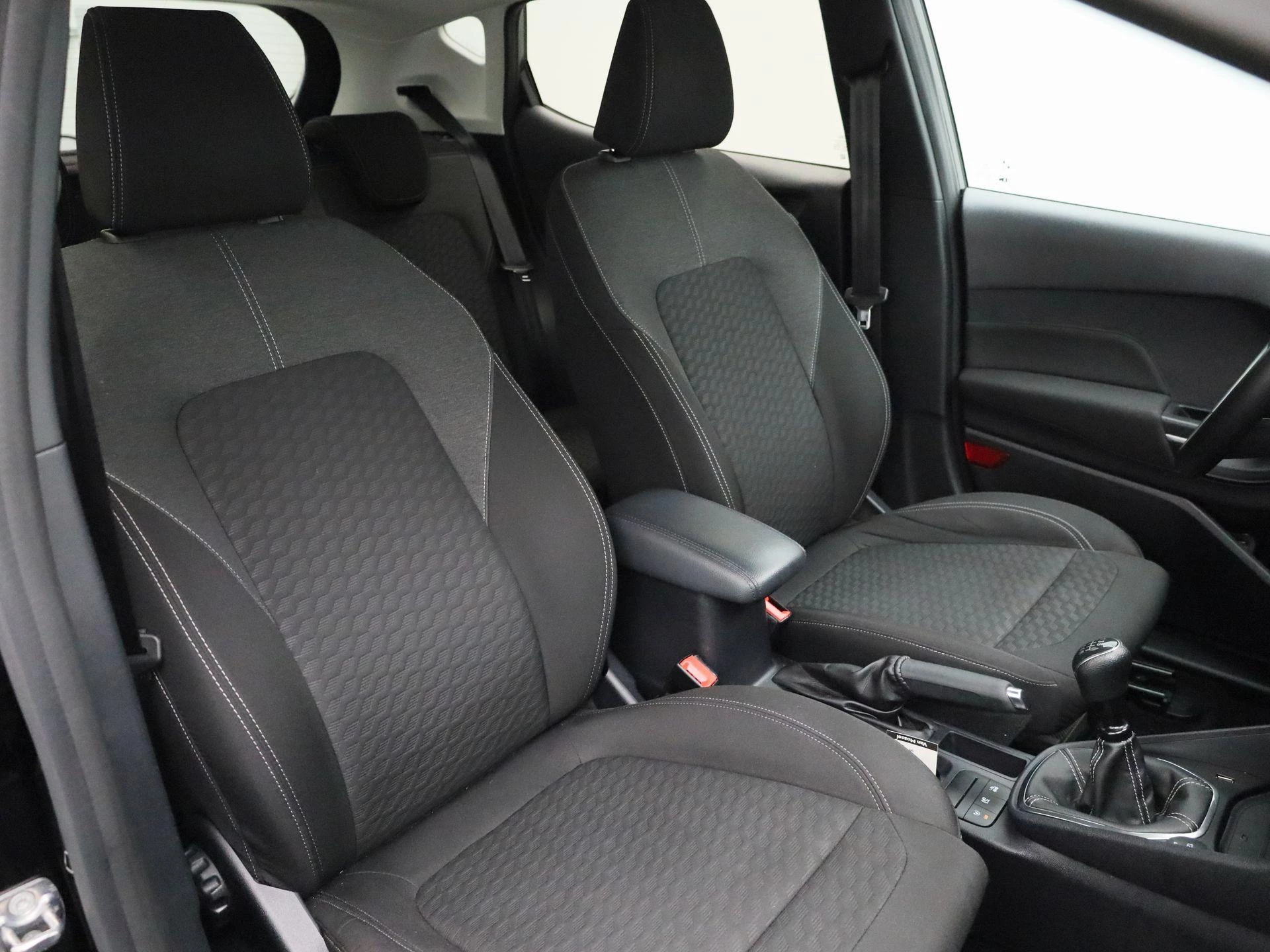 Ford-Fiesta-image-33