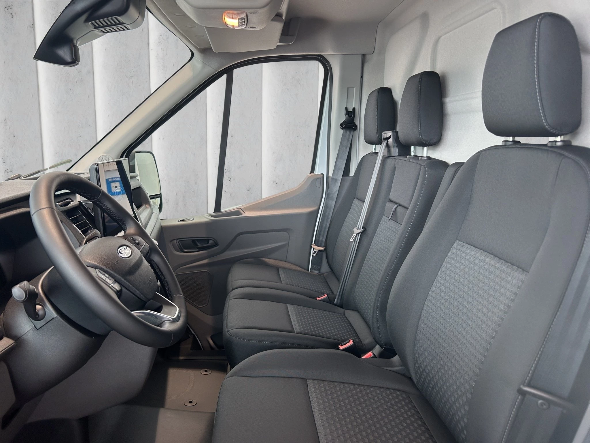 Ford-Transit-image-9