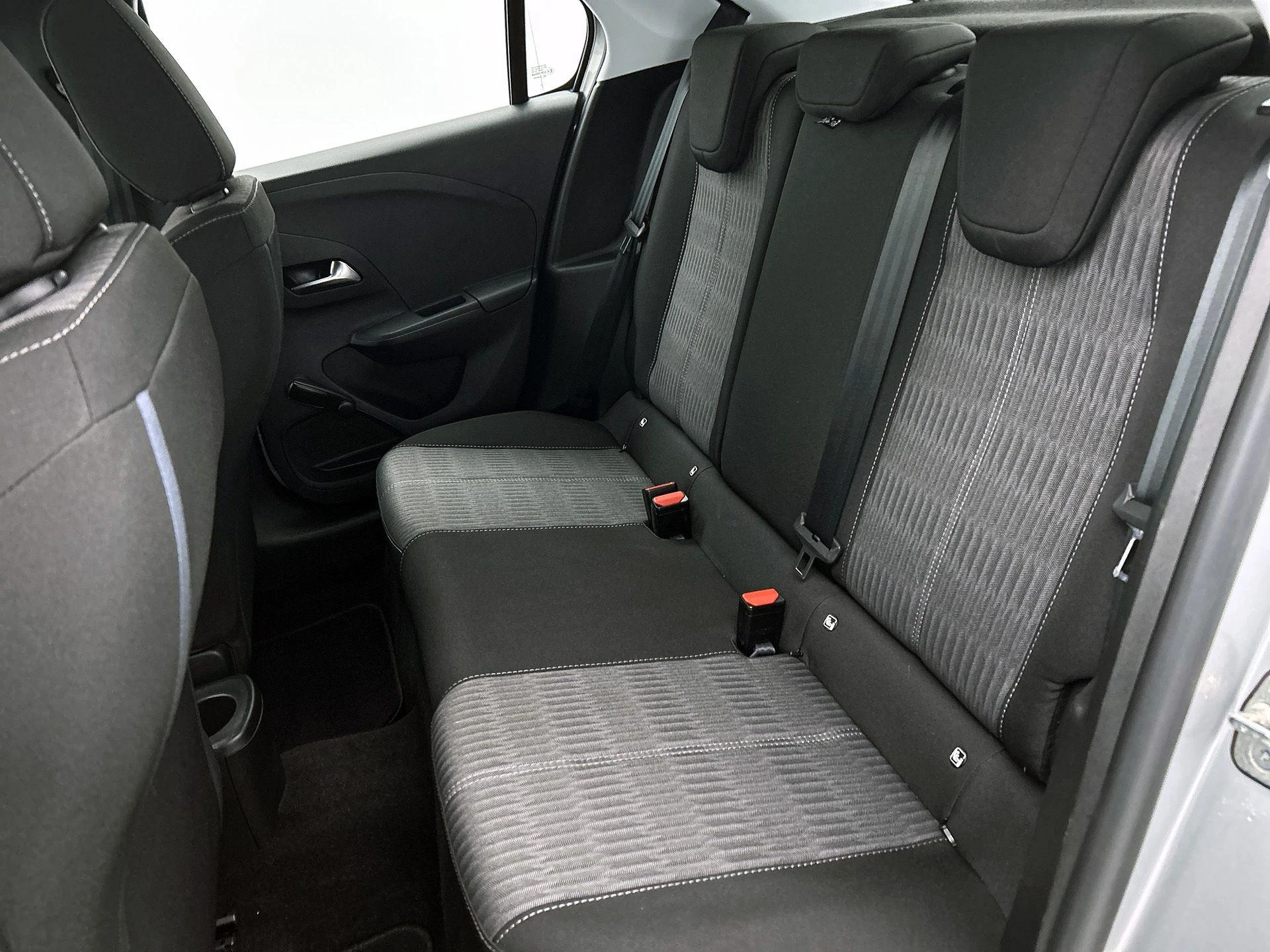 Opel-Corsa-image-25