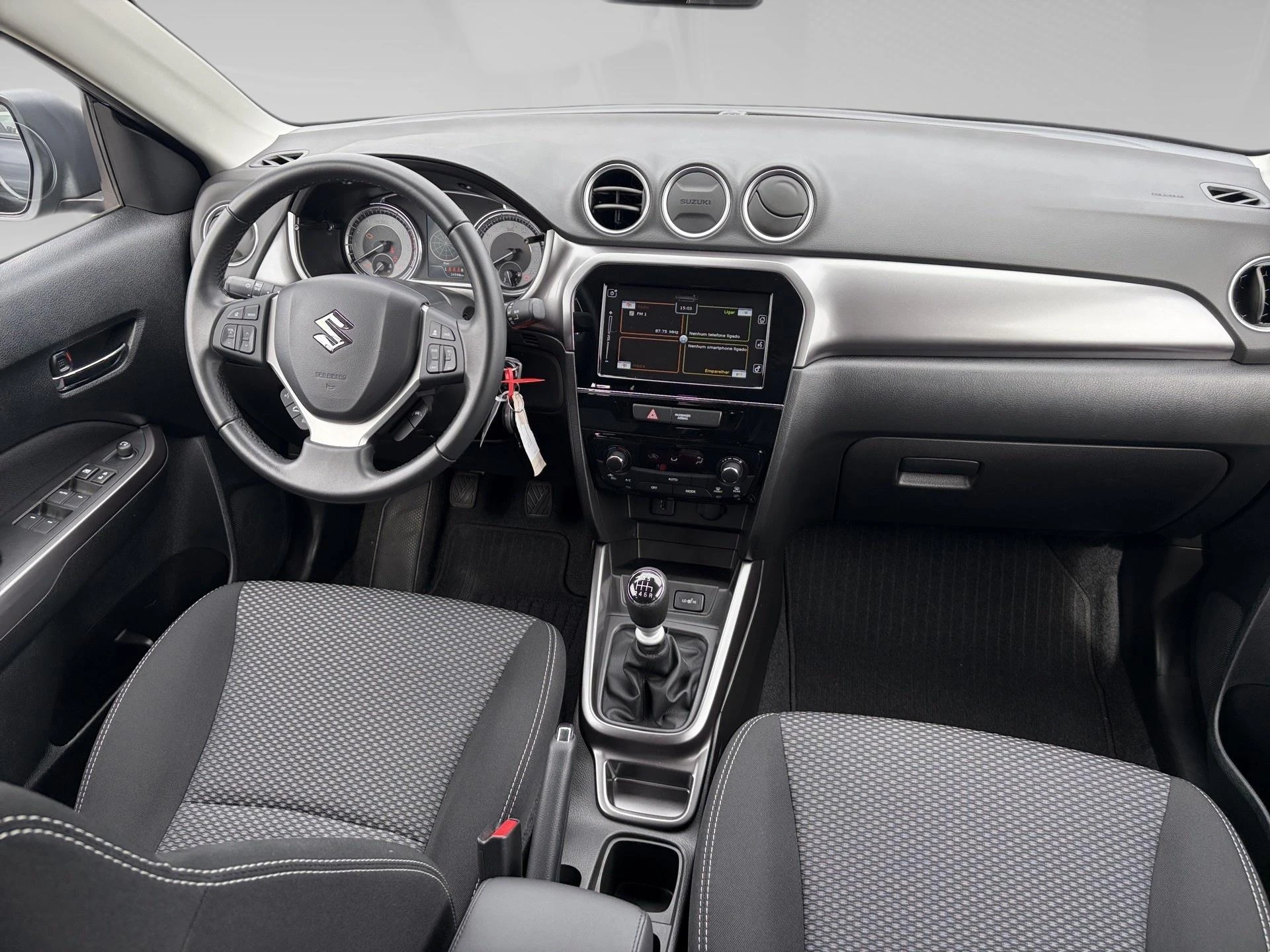 Suzuki-Grand Vitara-image-8
