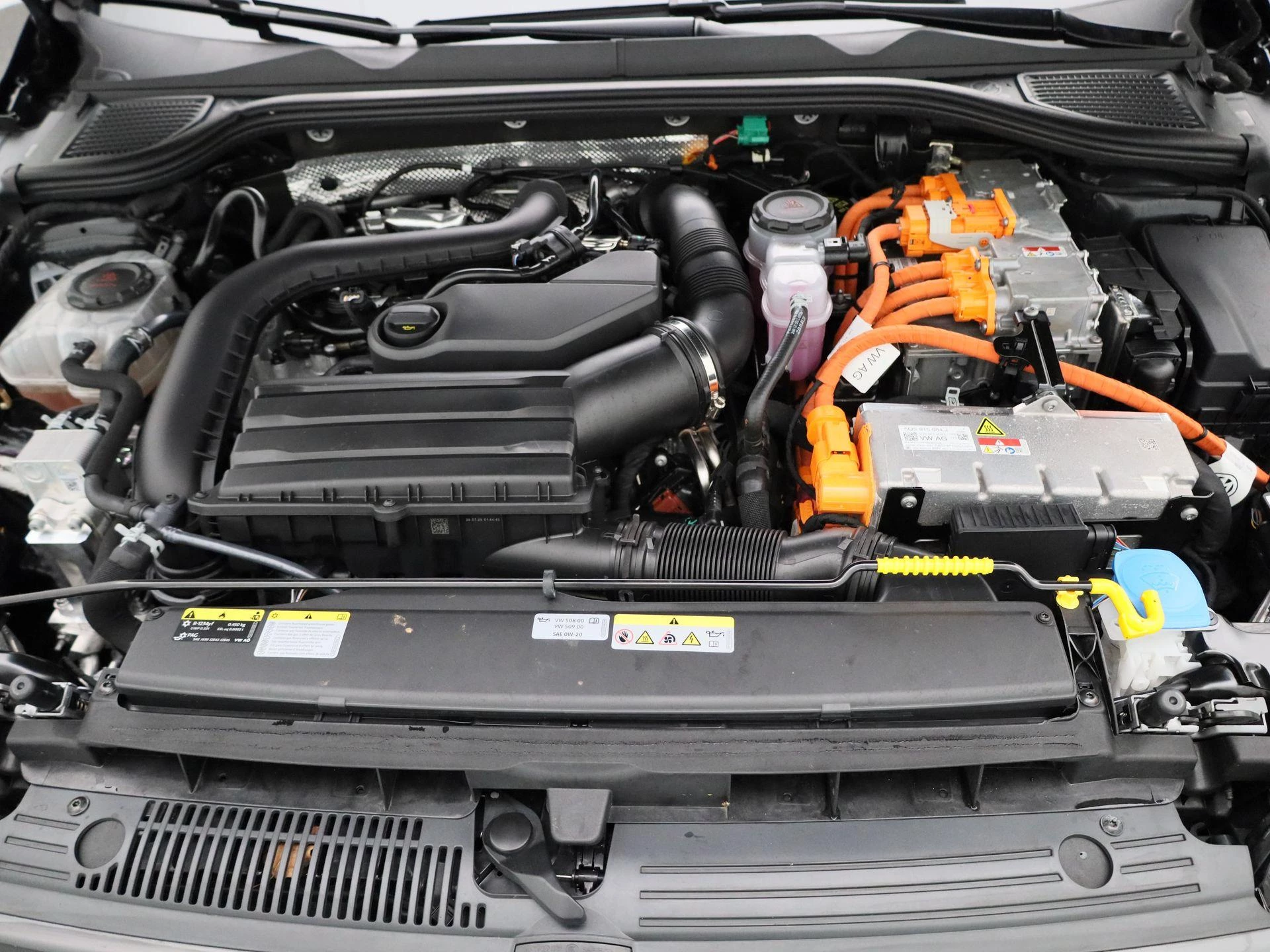 Volkswagen Golf 1.5 eHybrid Style Edition 204 PK|