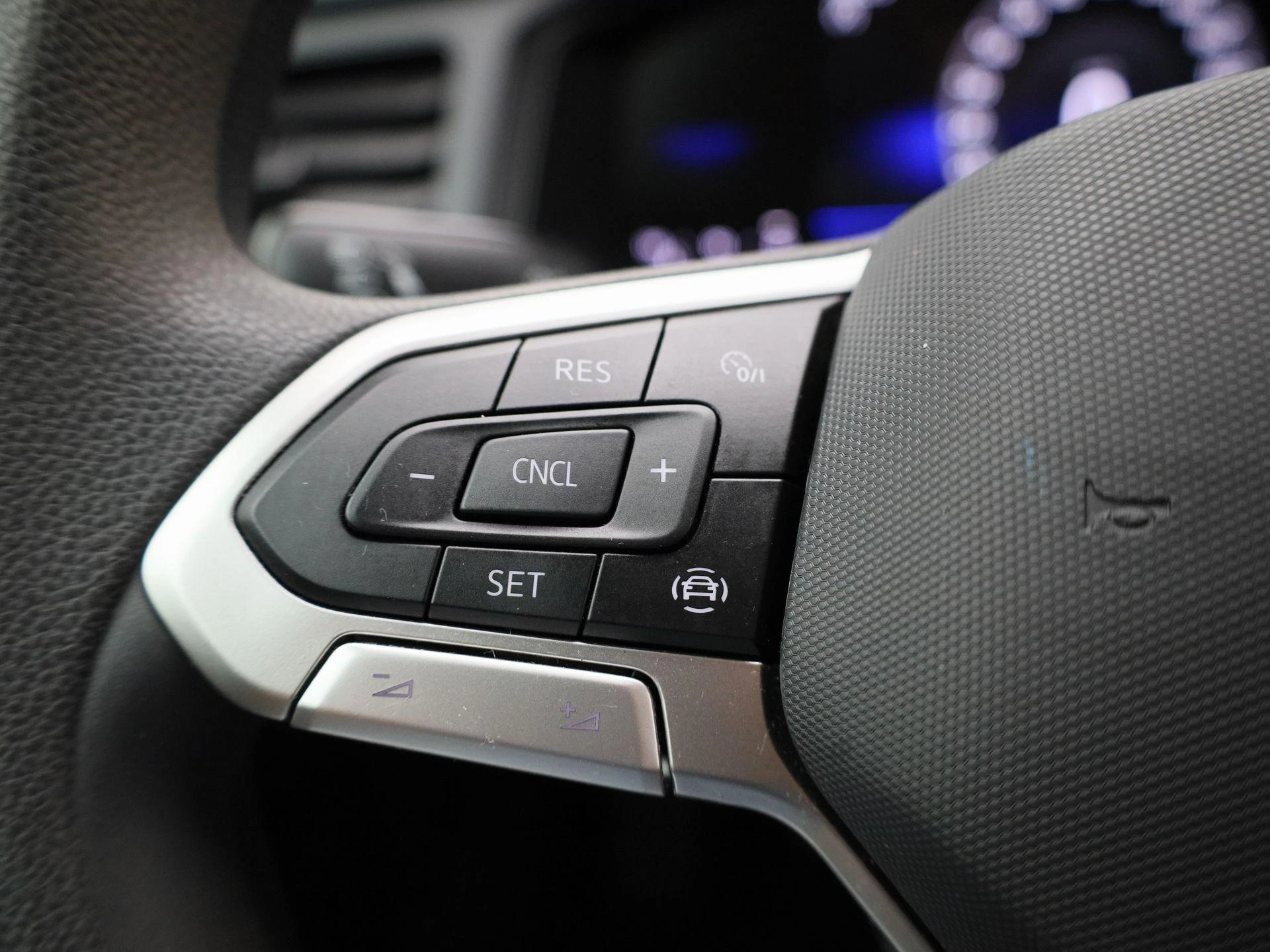Volkswagen Polo - 18