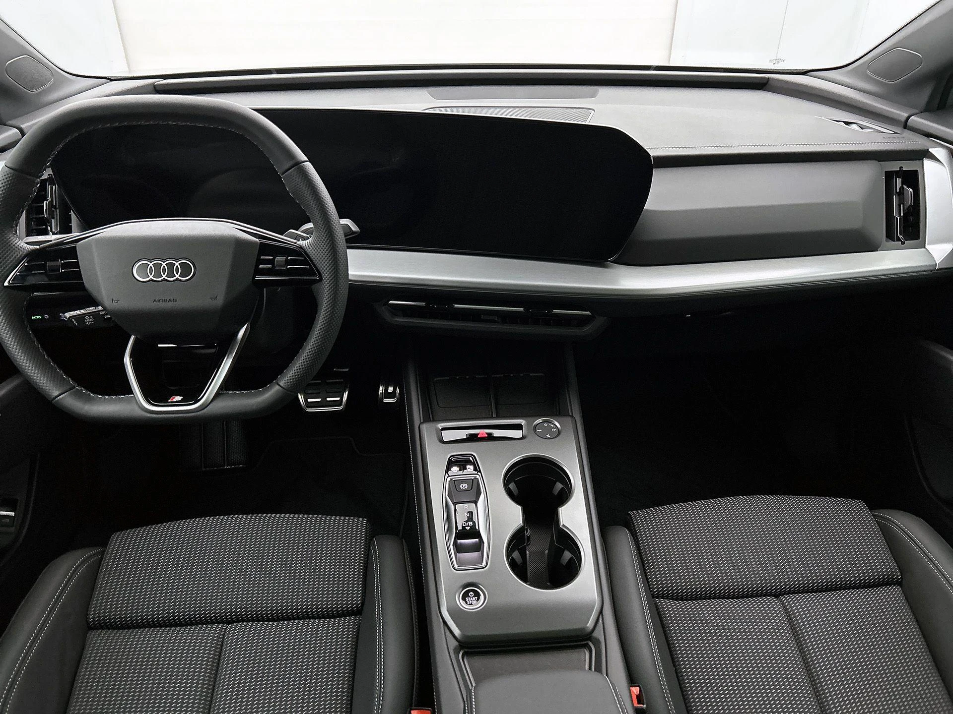 Audi-Q4 e-tron-image-17