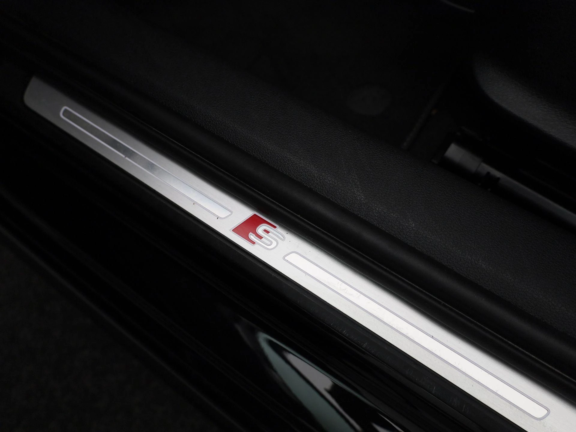 Audi-A4-image-39