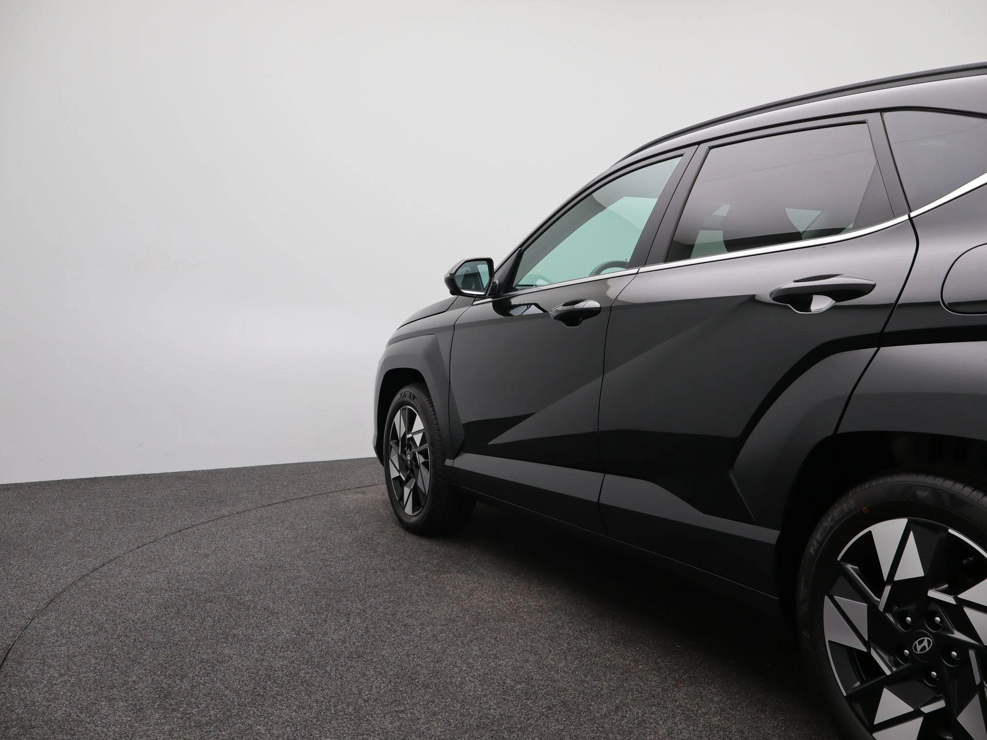 Hyundai-Kona-image-37