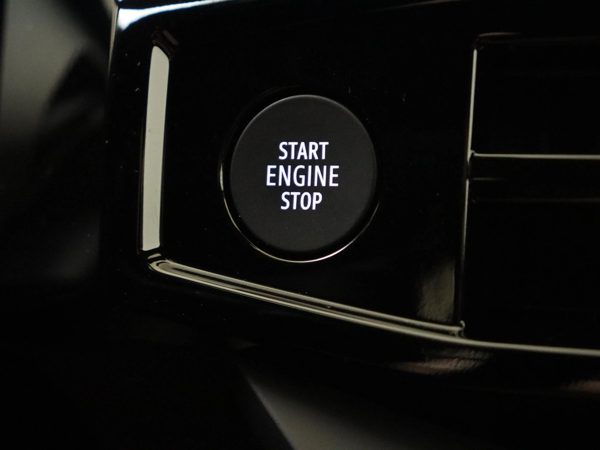 Renault-Clio-image-20