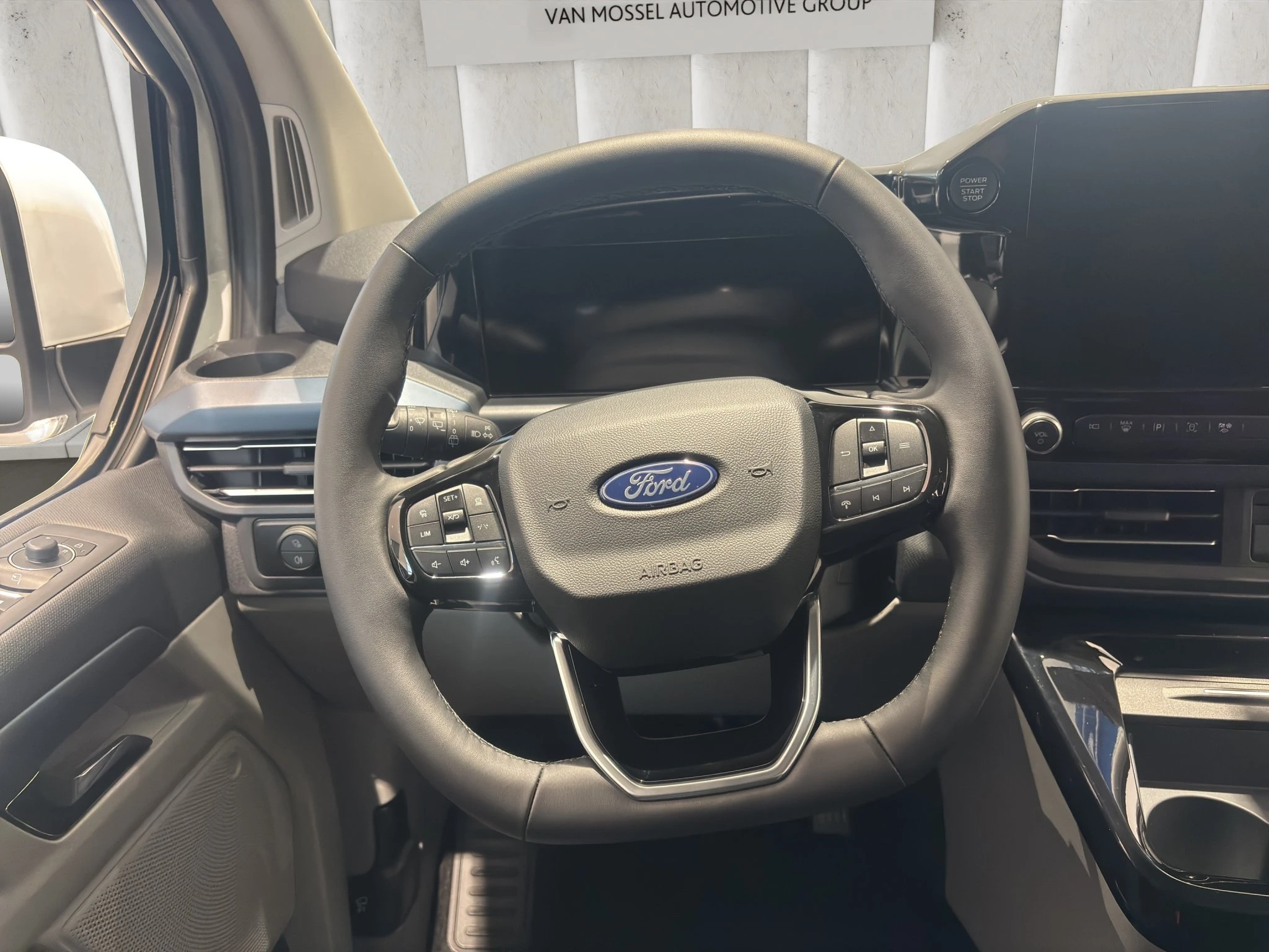 Ford--image-9