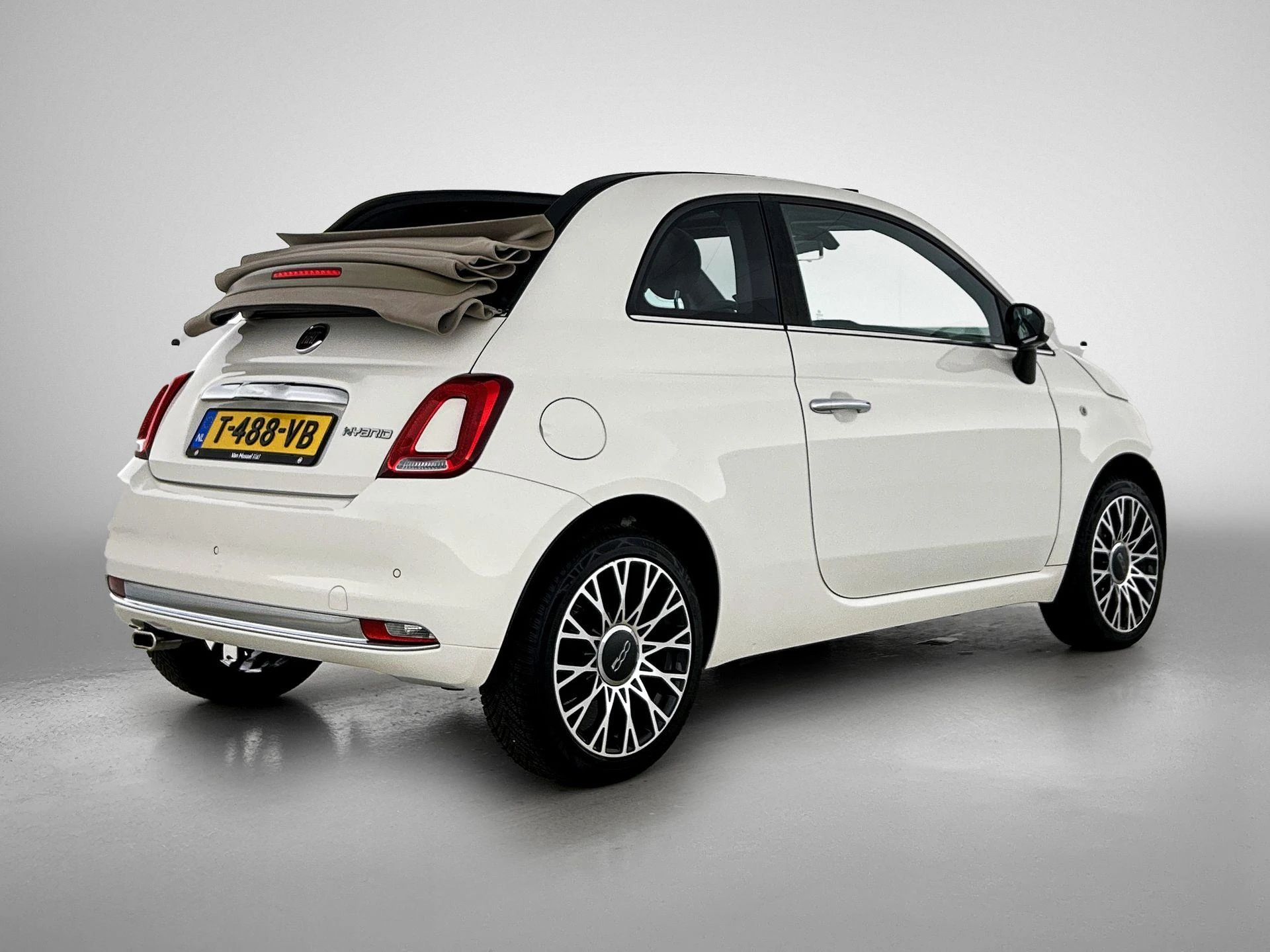 Fiat-500C-image-3
