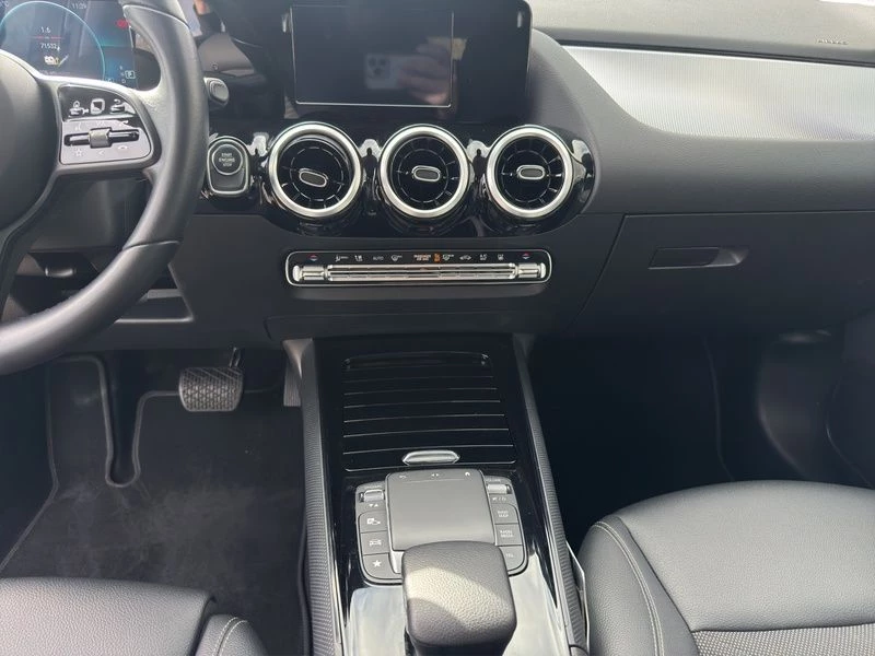 Mercedes-Benz B-Klasse 250 e STYLE 360° AHK DISTRONIC SHZ NAVI PDC StyleW247 B 250 e STYLE 360° AHK DISTRONIC SHZ NAVI PDC Style