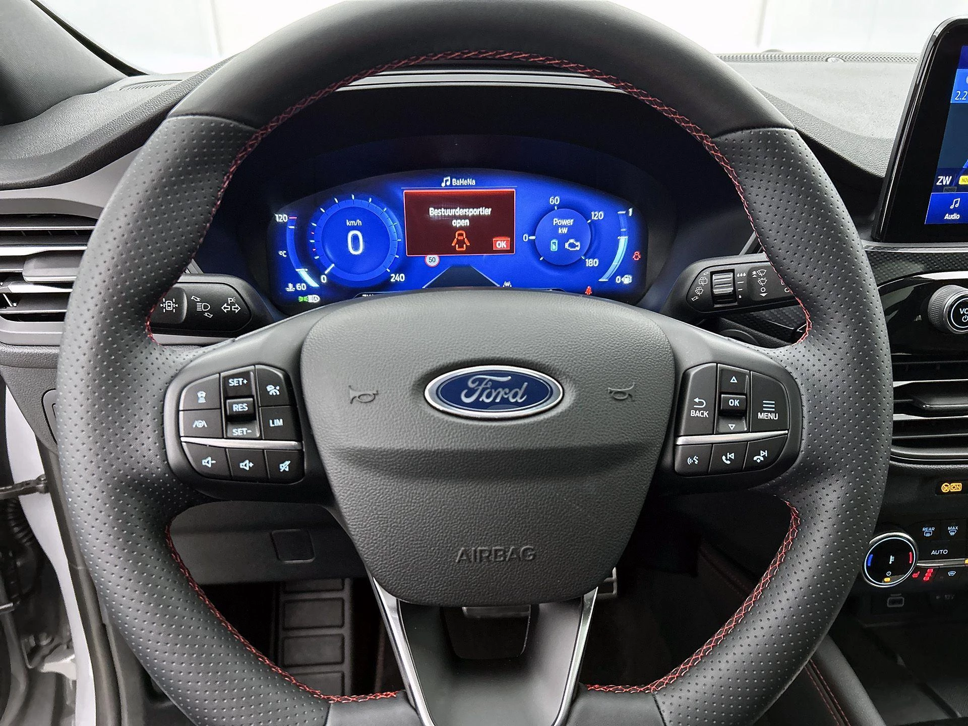 Ford-Kuga-image-22