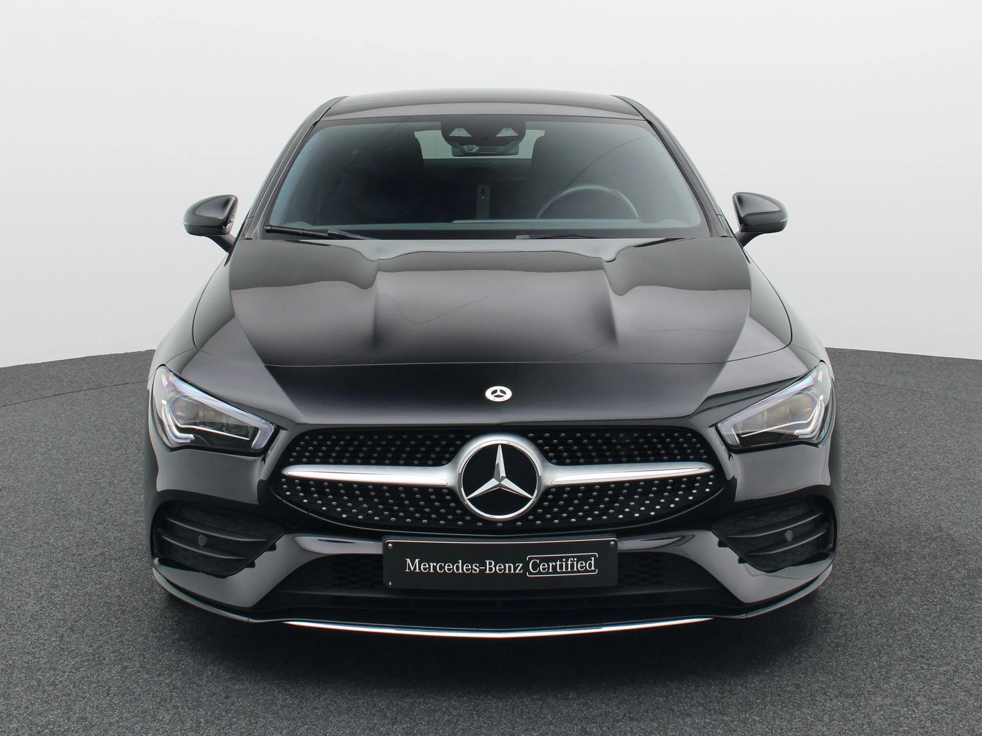 Mercedes-Benz CLA 200 AMG Line Coupé + PANORAMISCH DAK + MULTIBEAM LED +