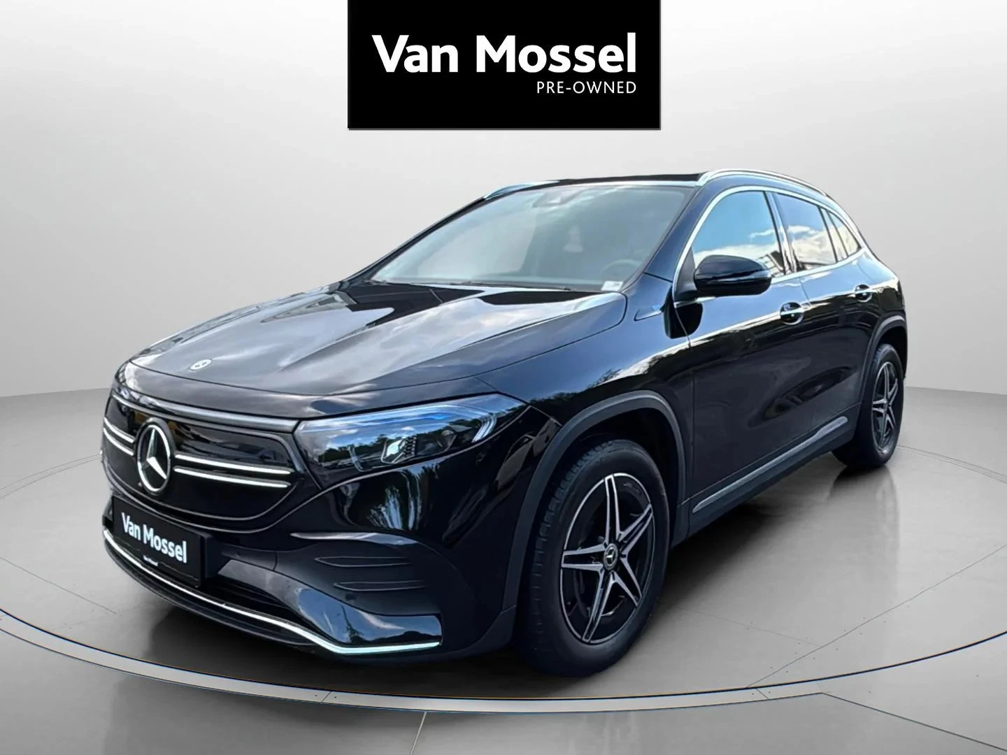 Mercedes-Benz-EQA-image-0