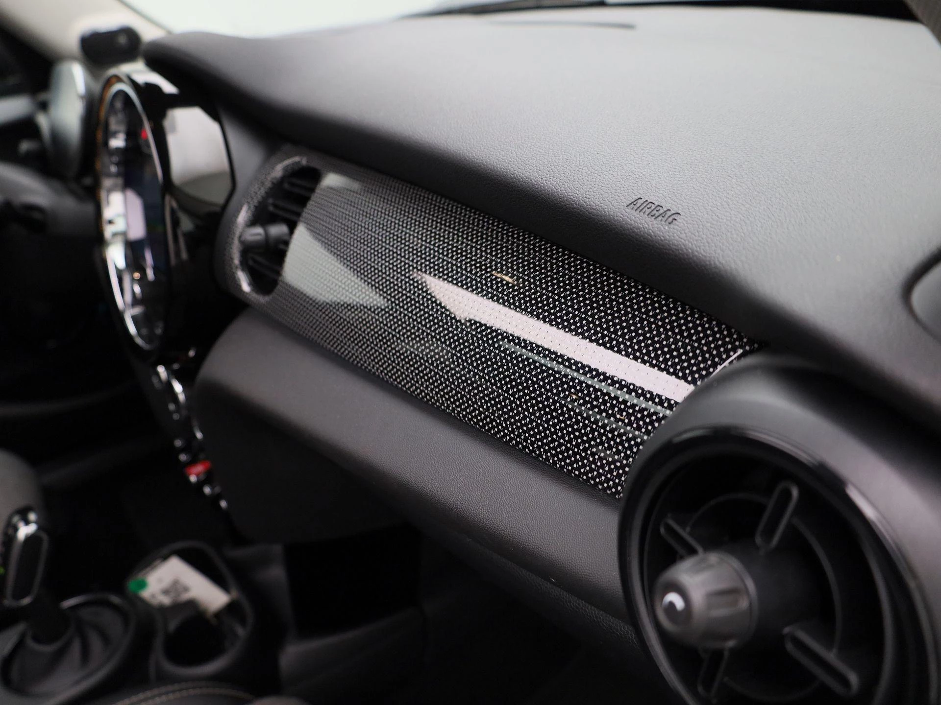 MINI-Cooper S-image-38