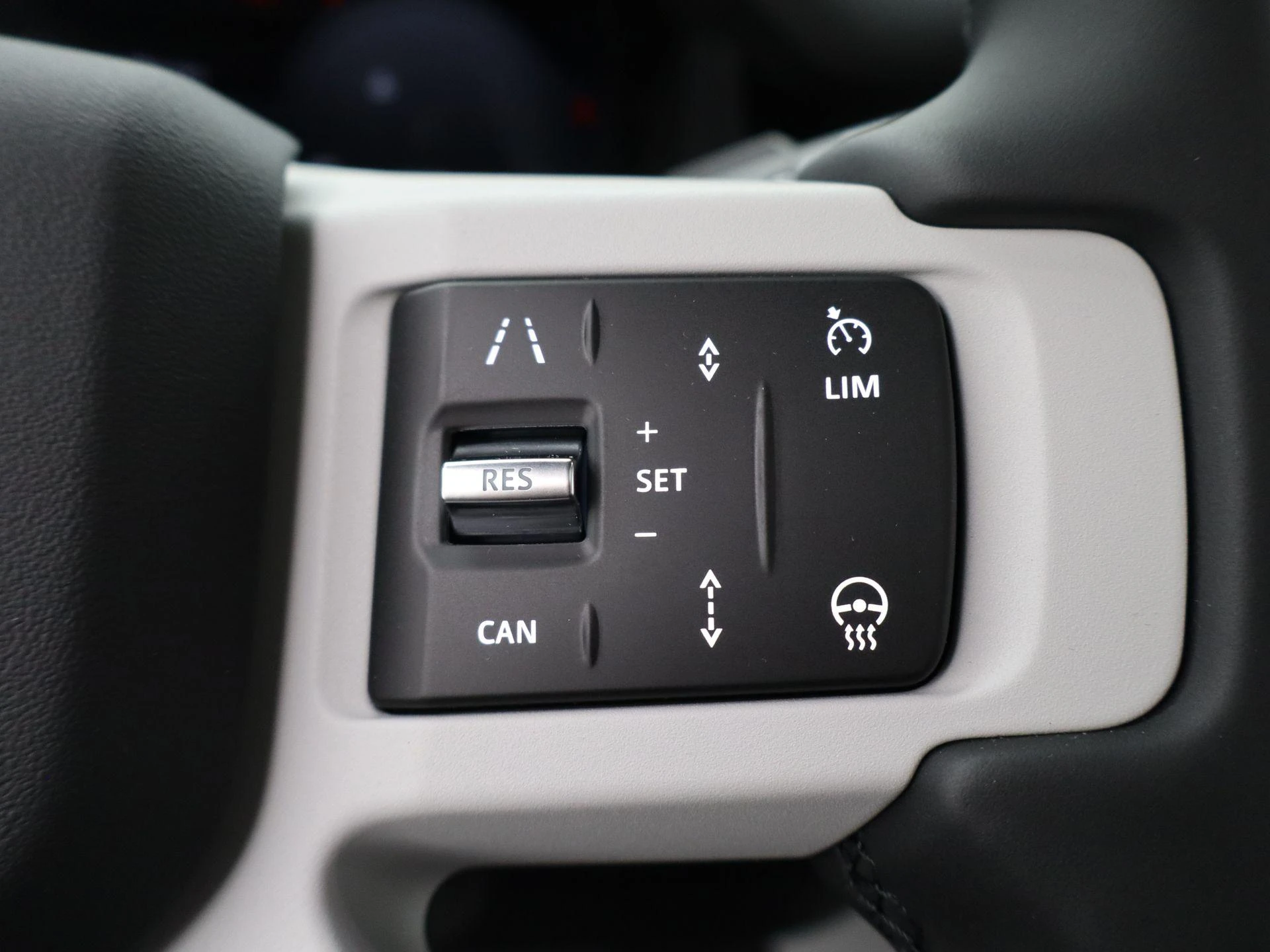 Land Rover-Defender-image-29