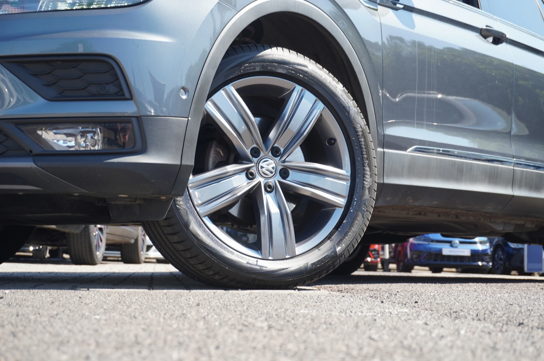Volkswagen-Tiguan Allspace-image-41