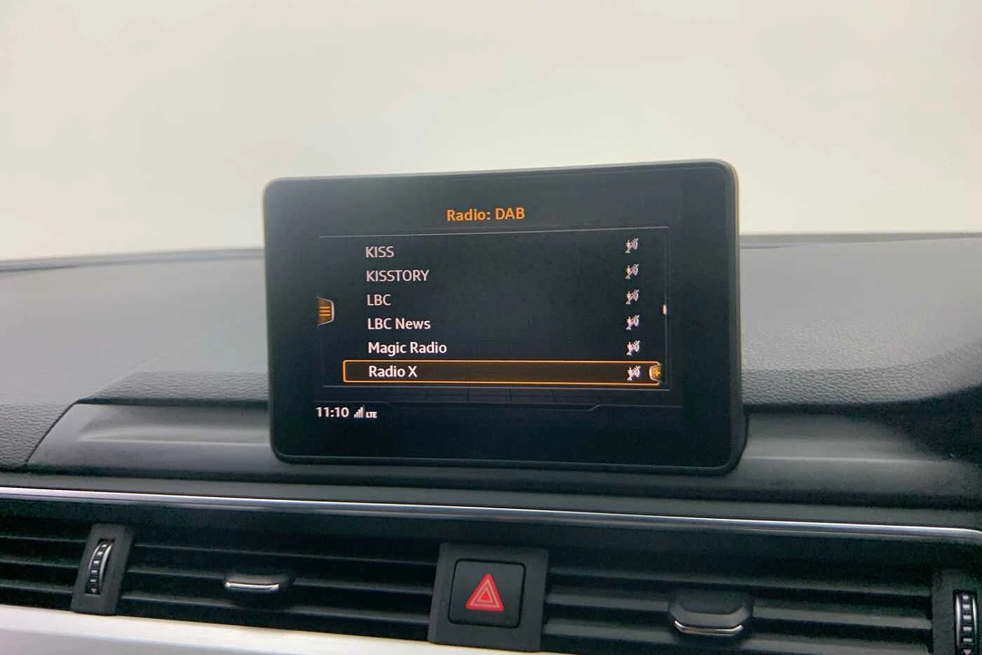 Audi-A4-image-18