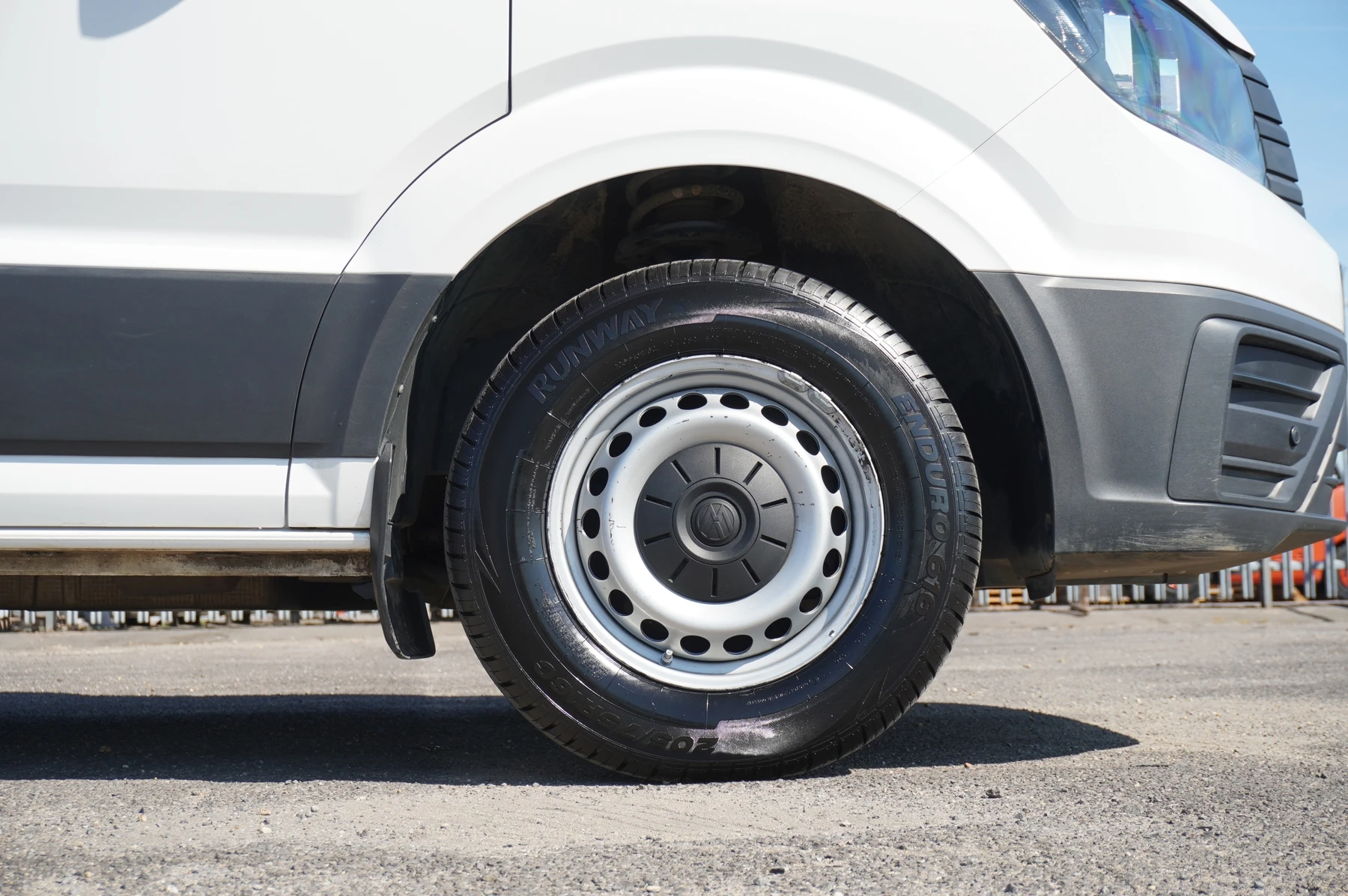 Volkswagen-Crafter-image-48