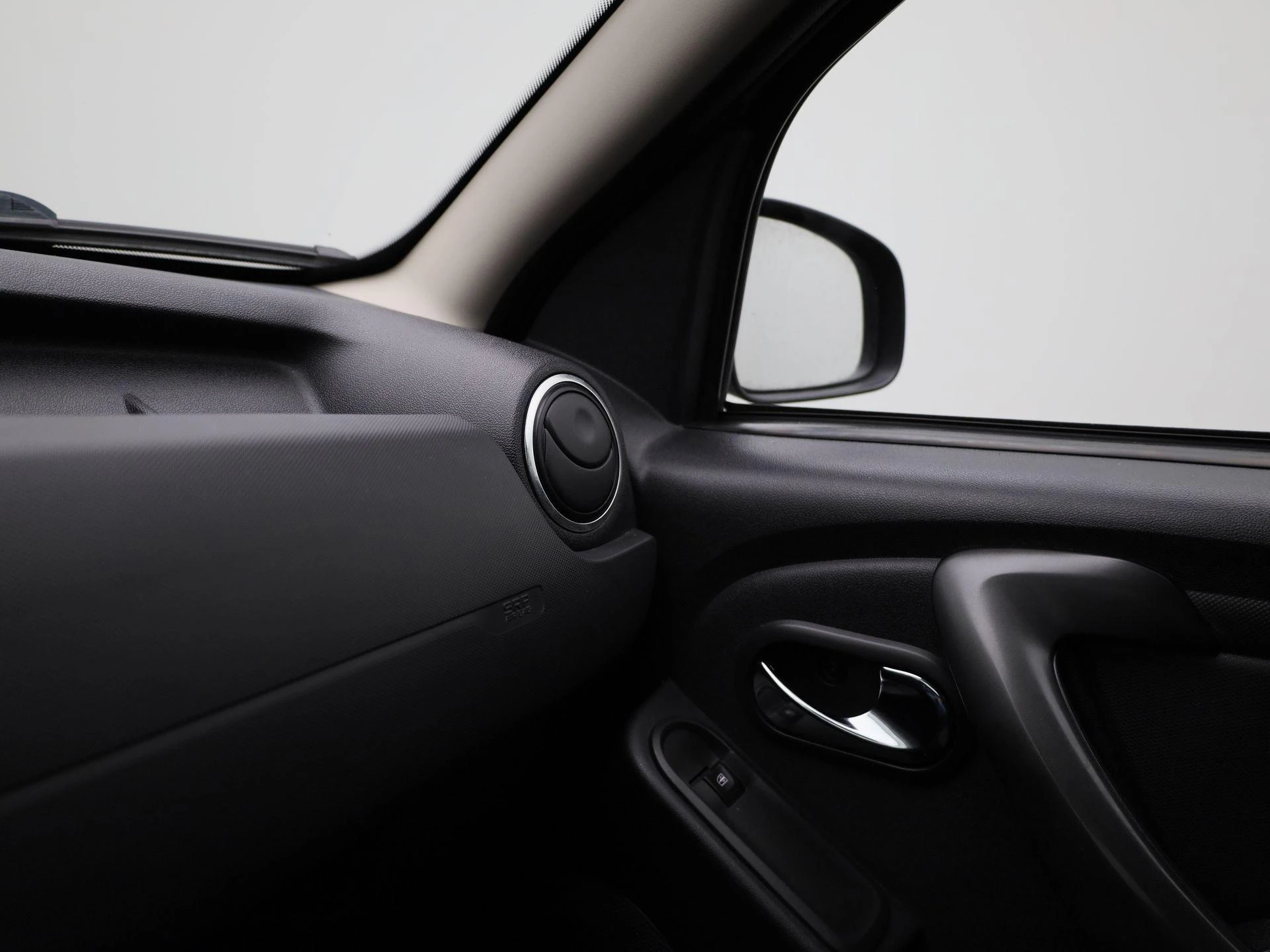 Dacia-Duster-image-21