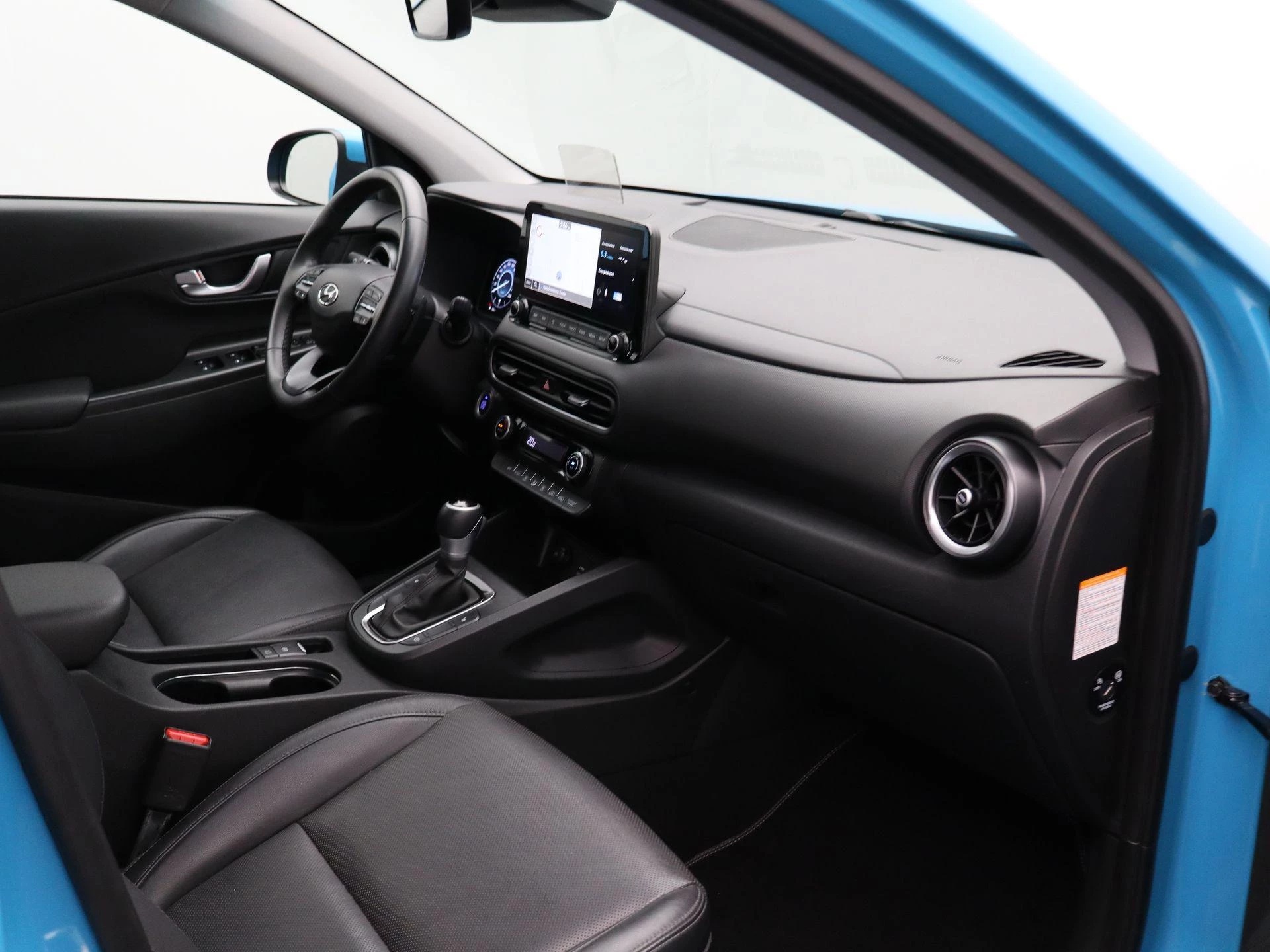 Hyundai-Kona-image-33
