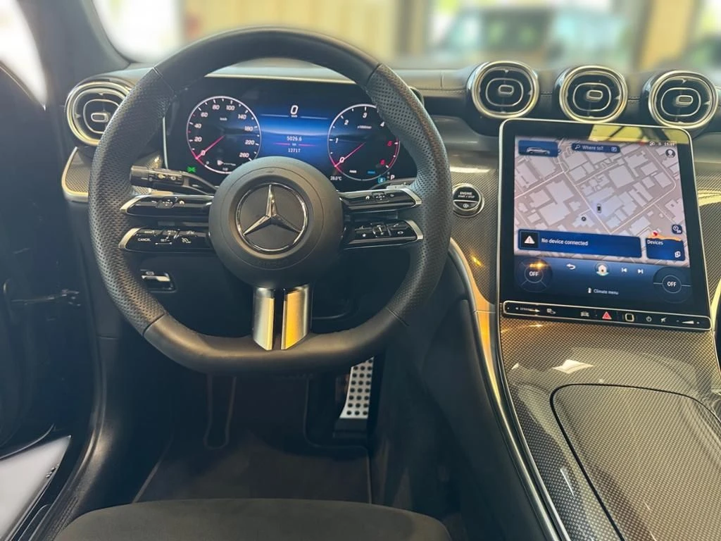 Mercedes-Benz-GLC 300 d-image-10