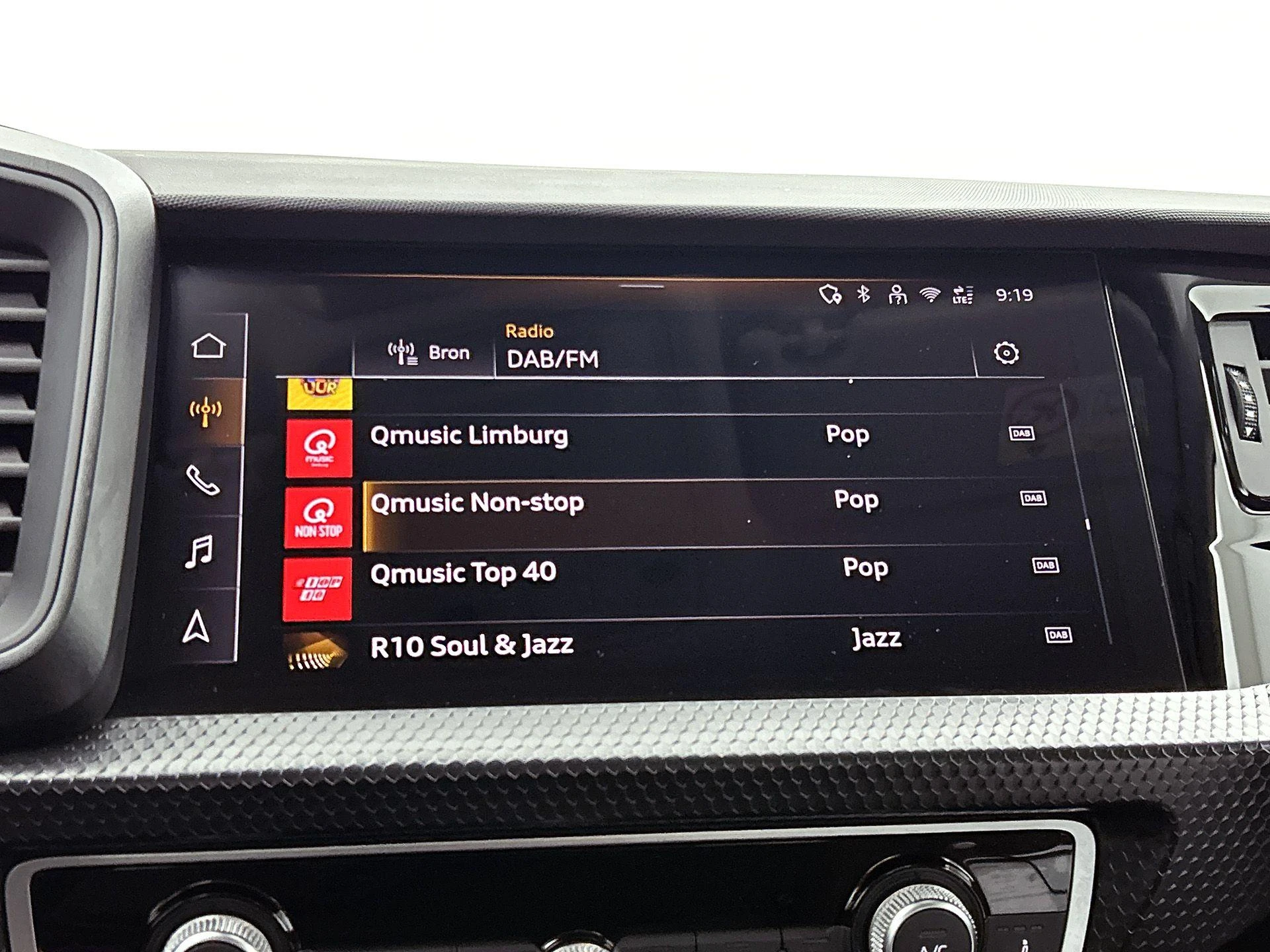 Audi-A1 Sportback-image-6