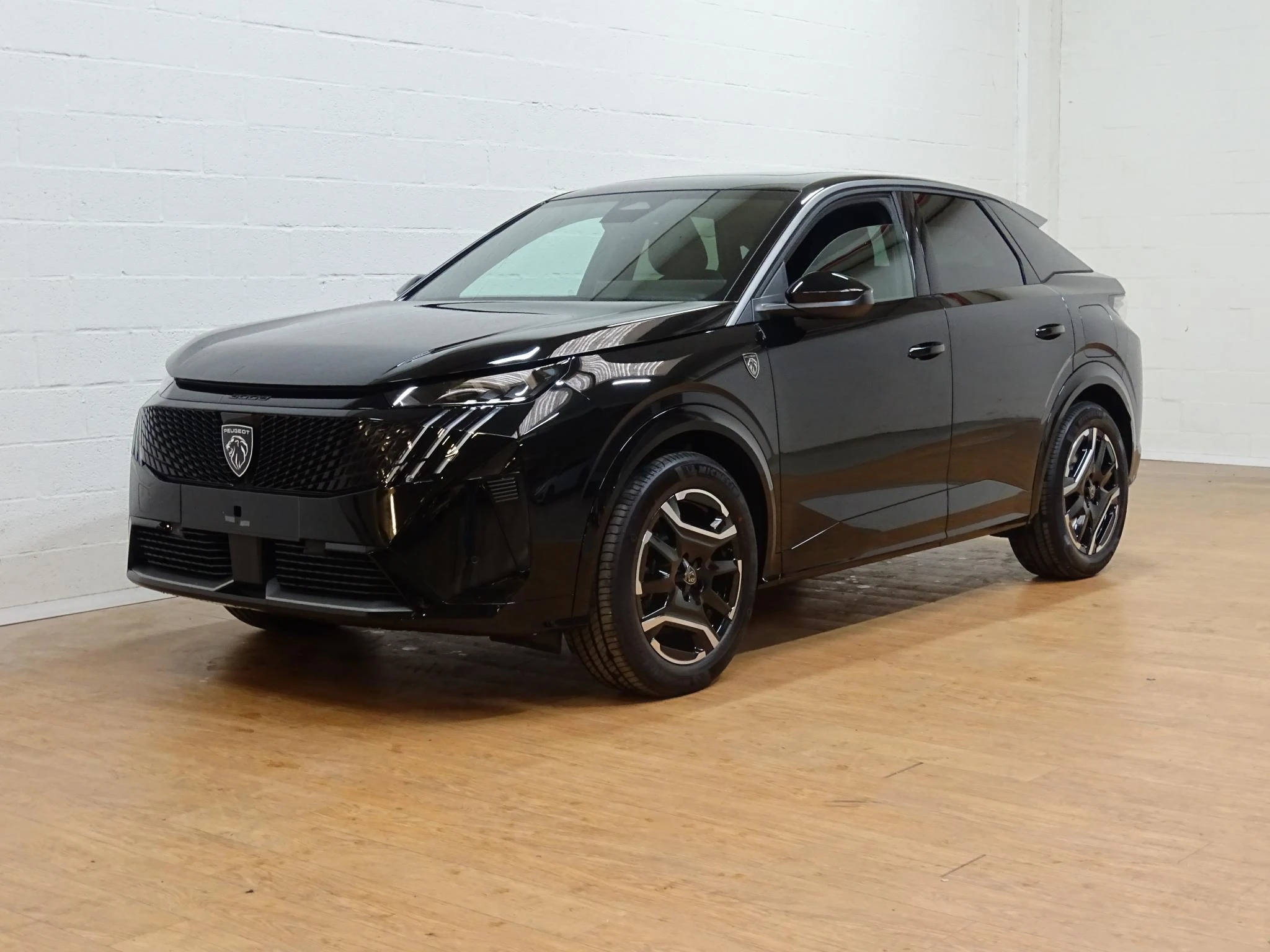 Peugeot-e-3008-image-4