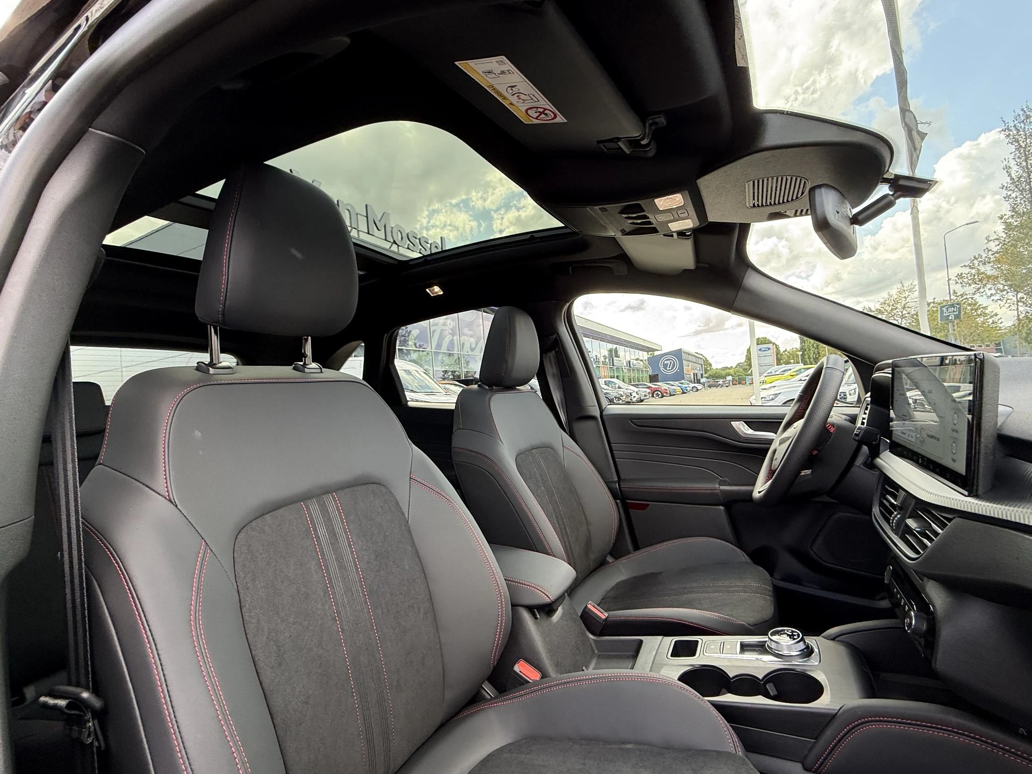 Ford-Kuga-image-10