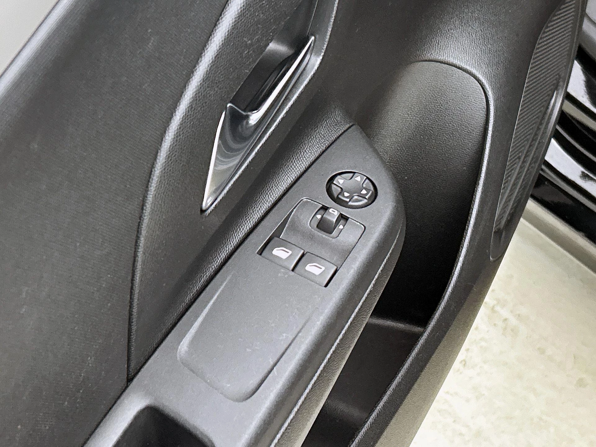 Opel-Corsa-image-23