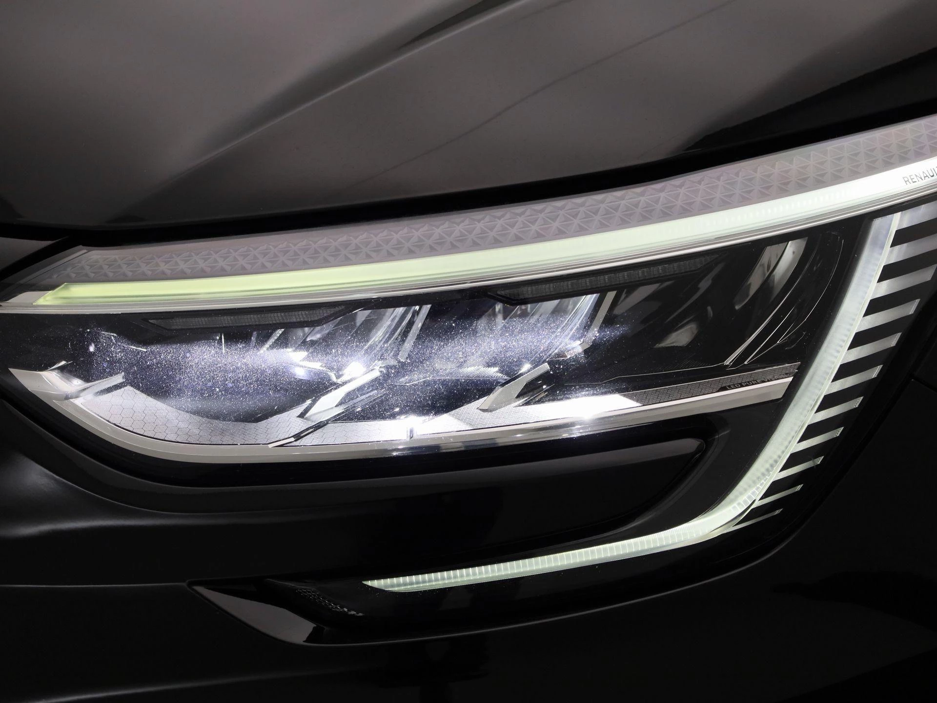 Renault-Mégane Grand Tour-image-15