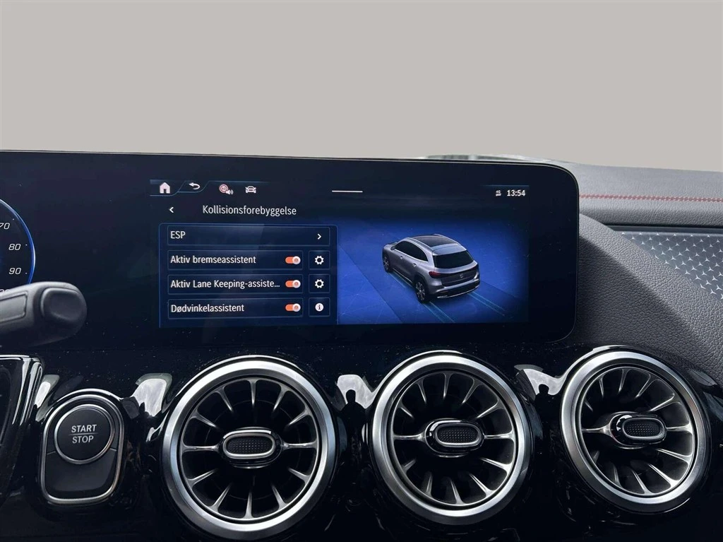 Mercedes-Benz-EQA-image-15