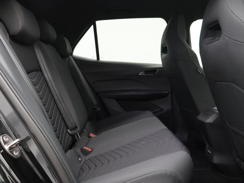 CUPRA Born Born eBoost Business 231pk v 59 kWh * DEMO *