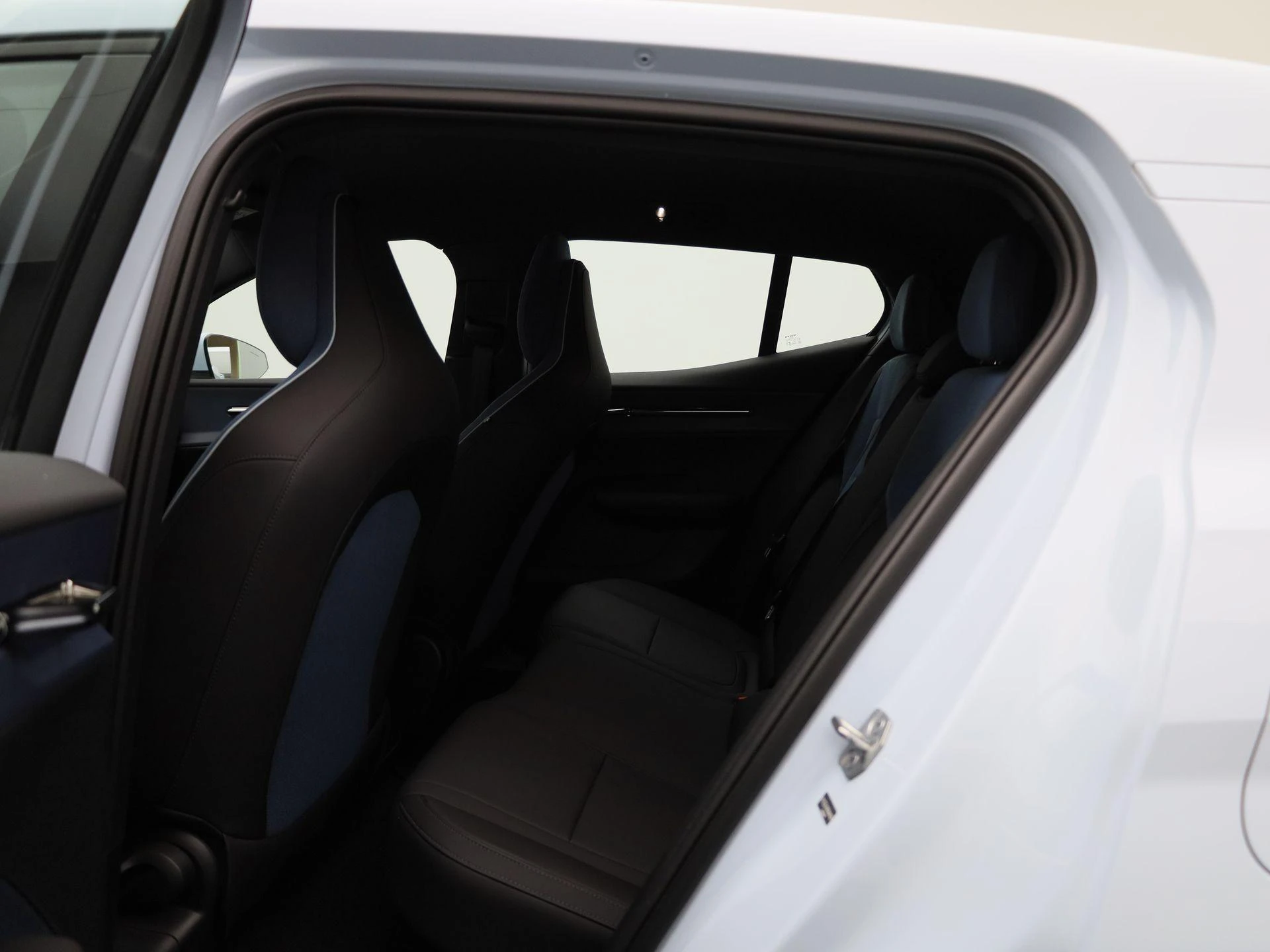 Volvo-EX30-image-9