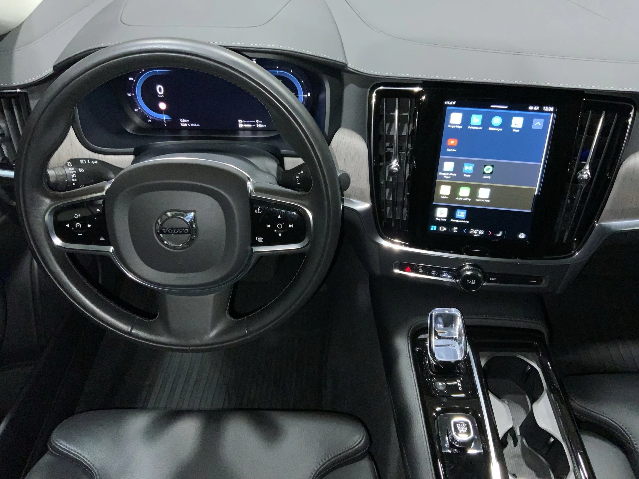 Volvo S90 T8 Twin Engine AWD Plus Bright Plug-In