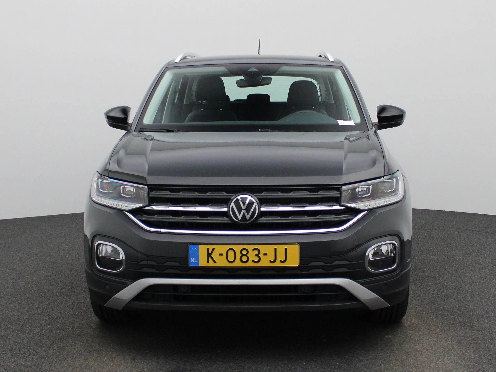 Volkswagen-T-Cross-image-2