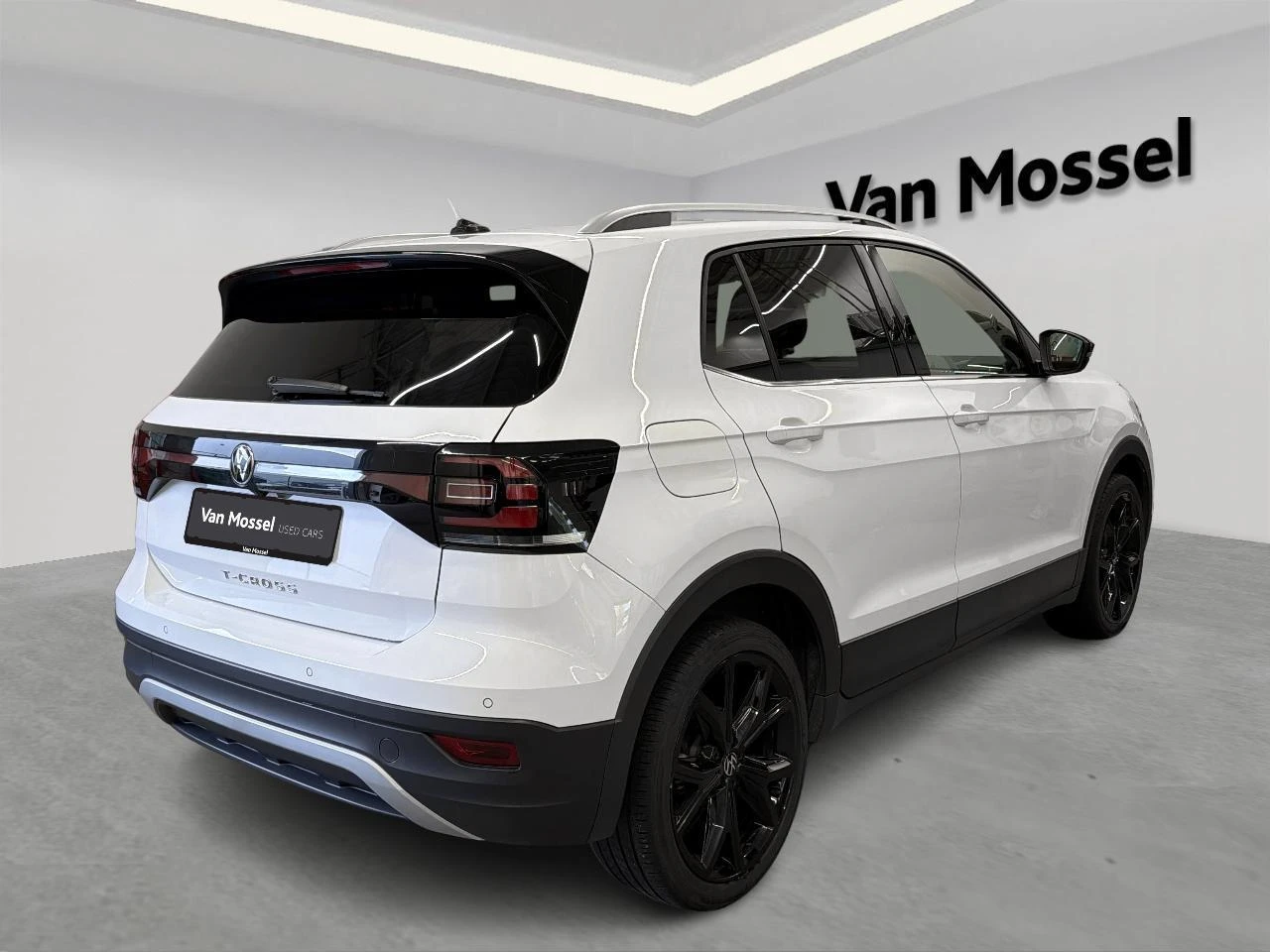 Volkswagen-T-Cross-image-3