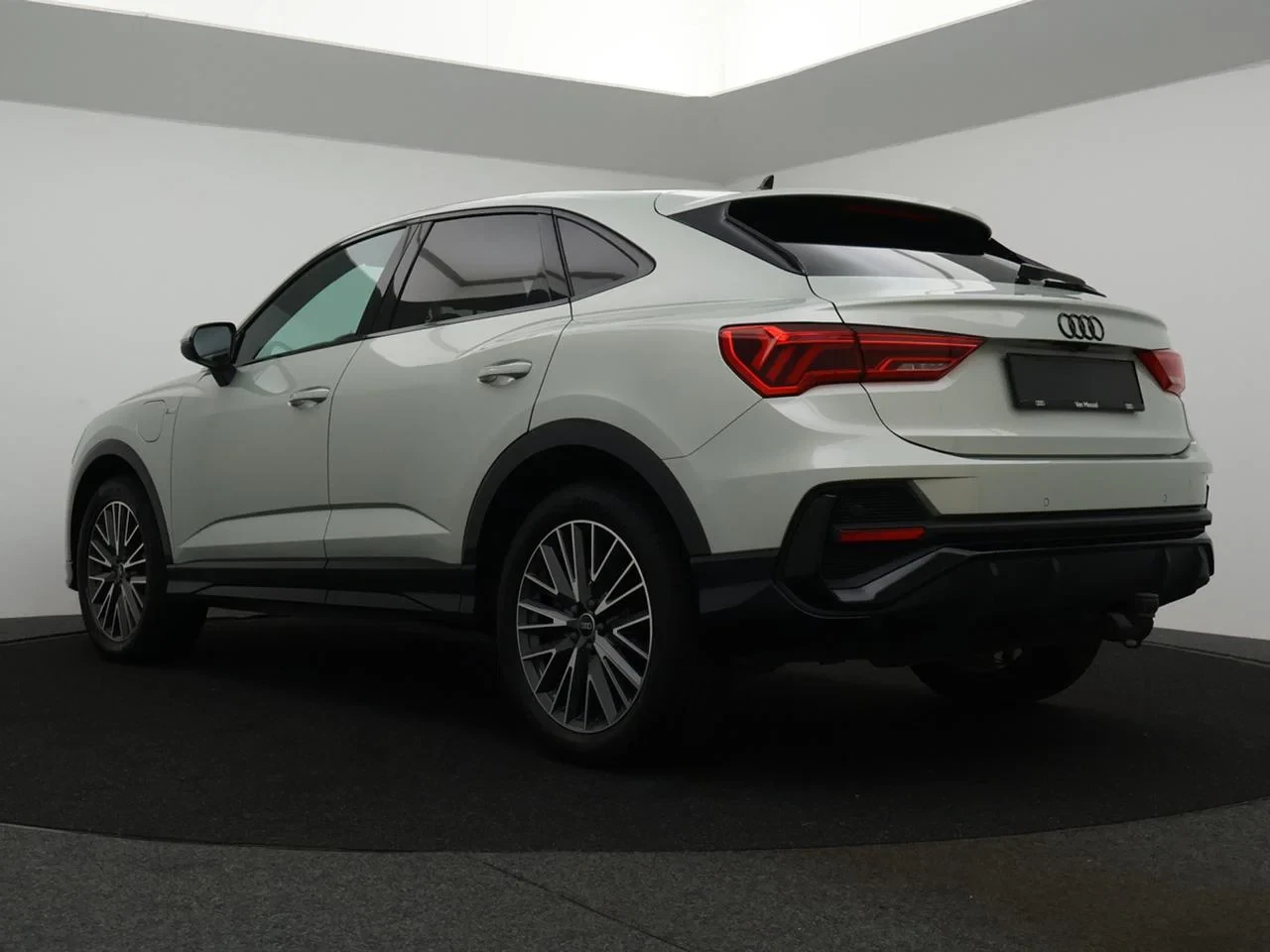 Audi-Q3-image-5