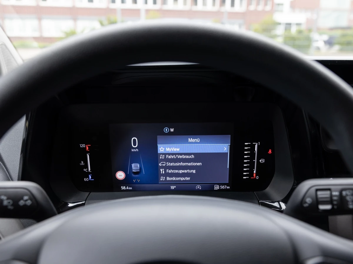 Ford-Transit Courier-image-11