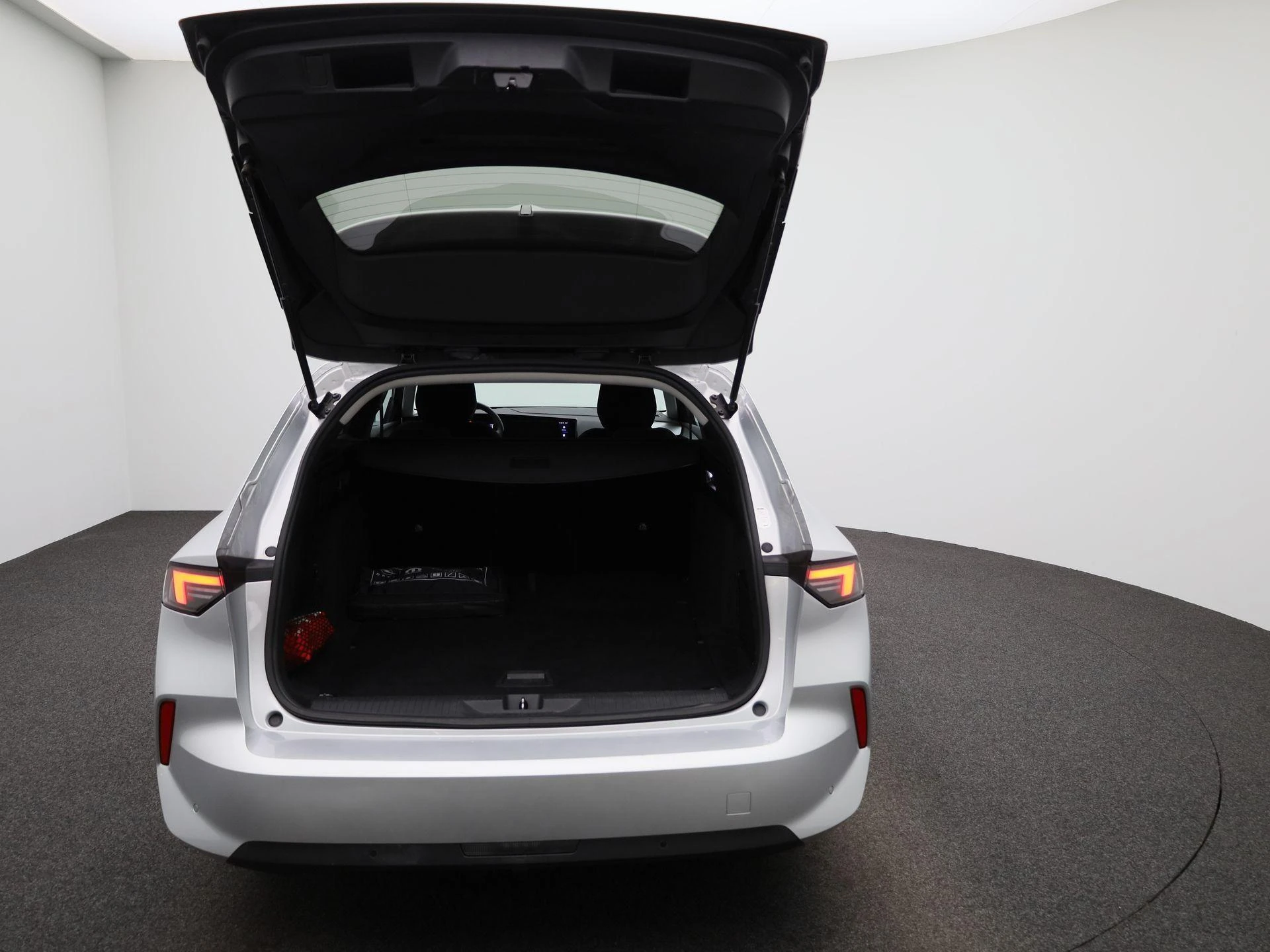 Opel-Astra-image-10