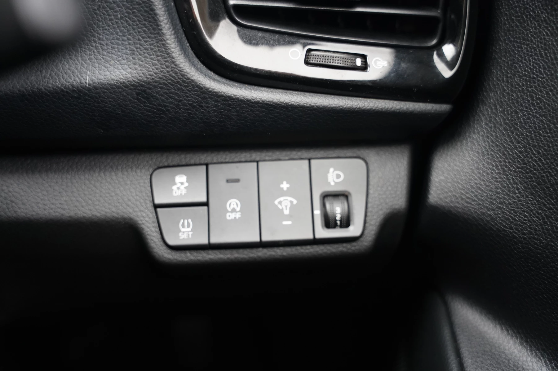 Kia-Rio-image-18
