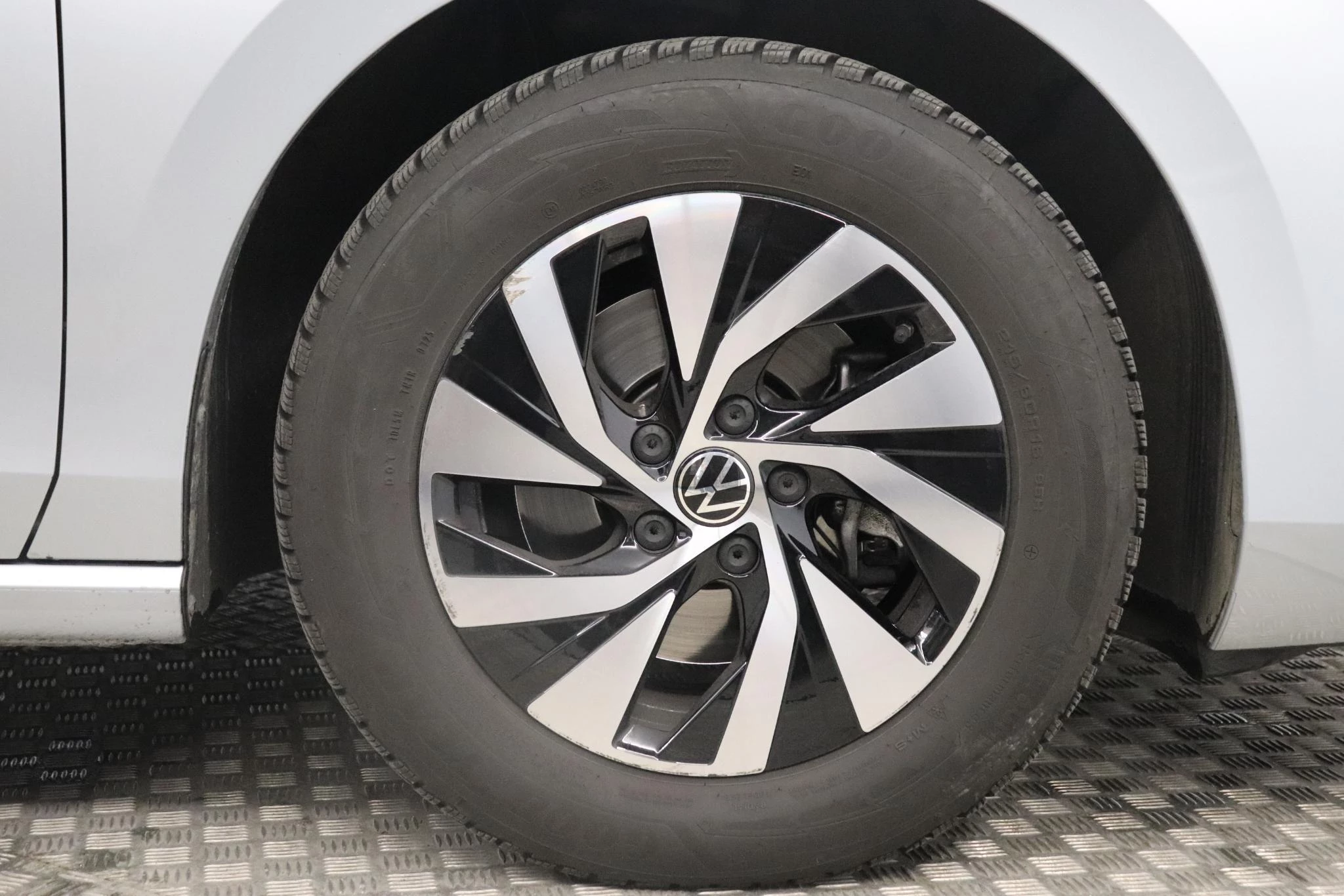 Volkswagen-Passat-image-8
