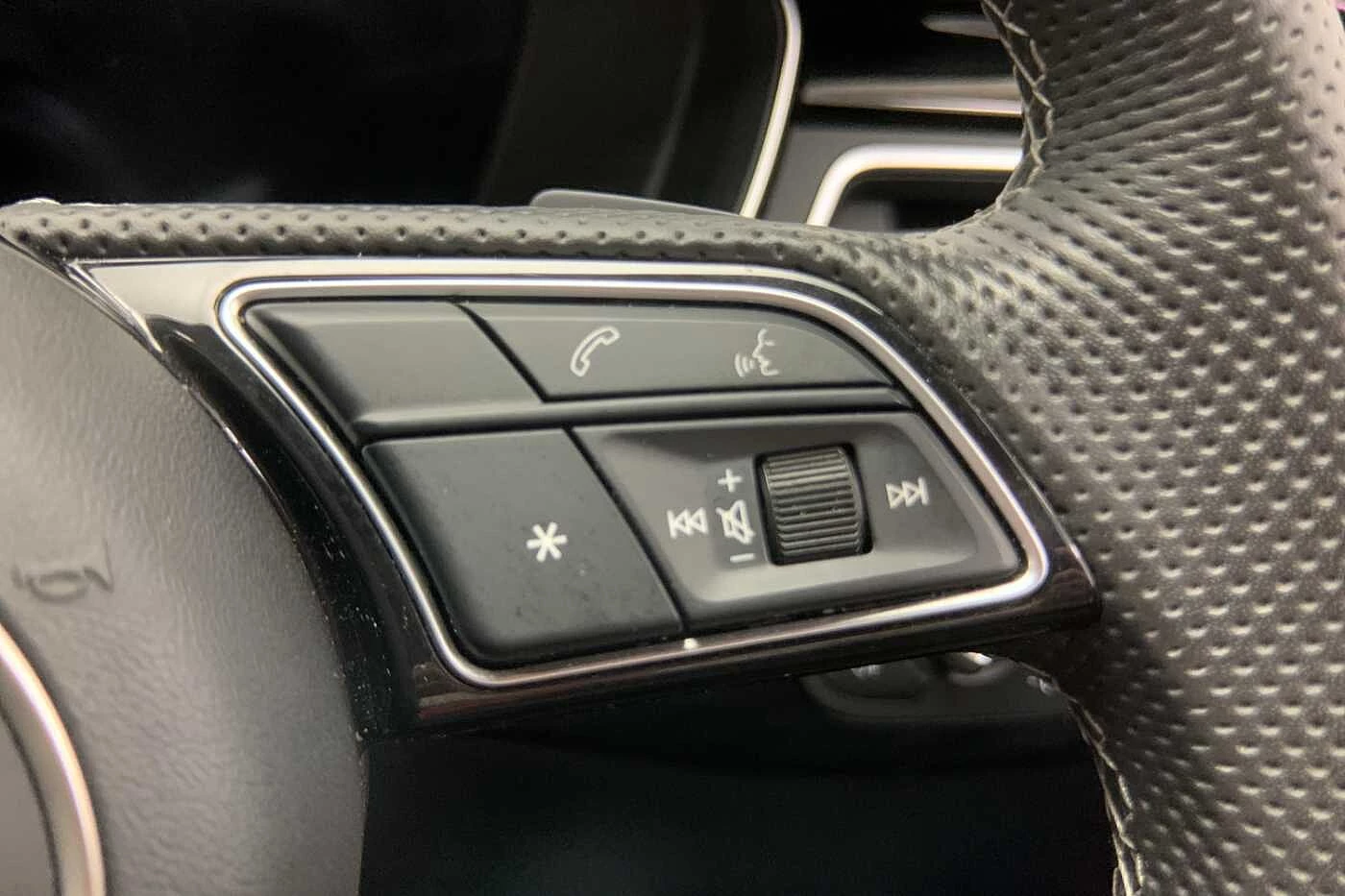 Audi-A4-image-18
