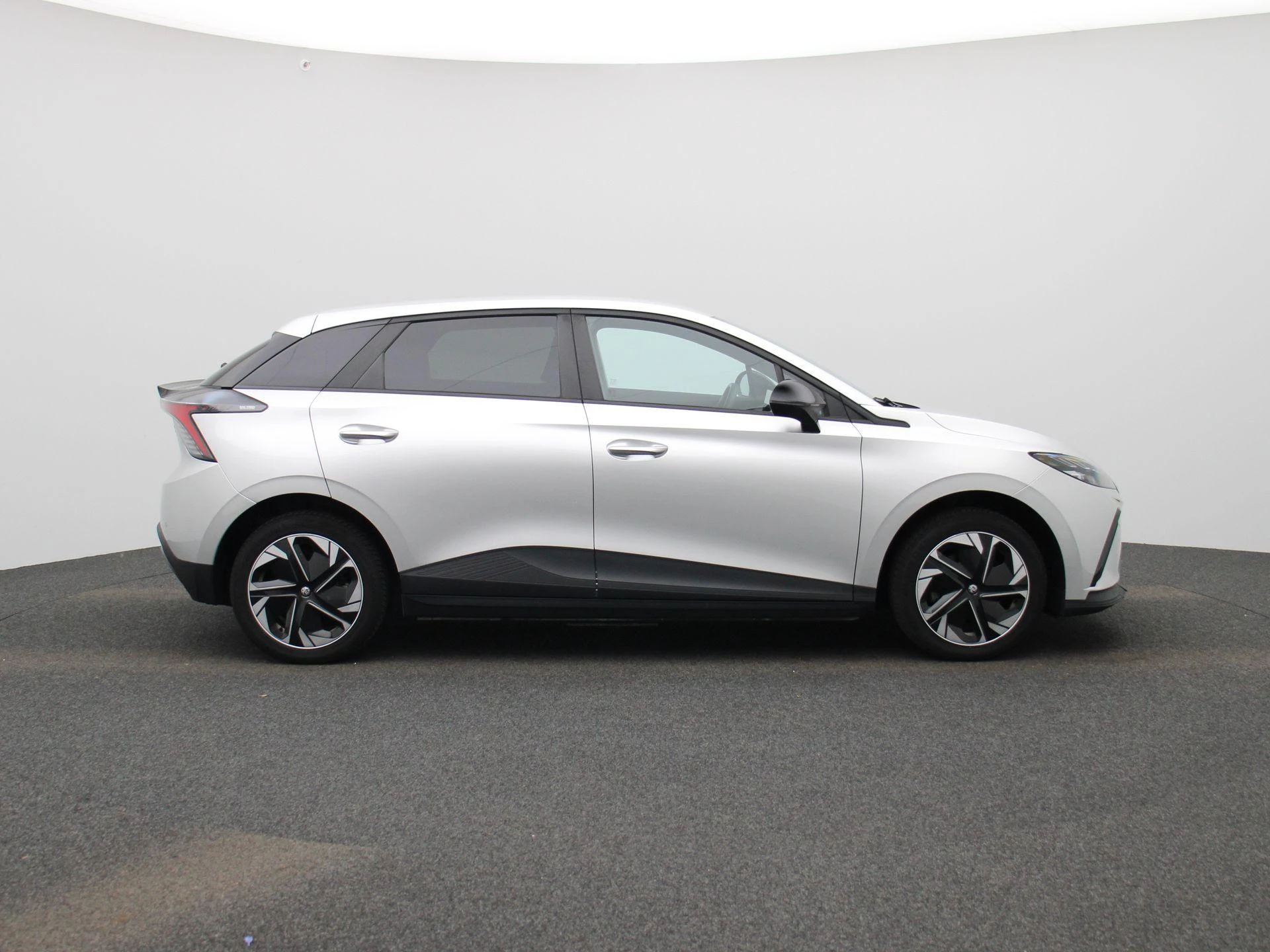 MG-MG4 EV-image-5