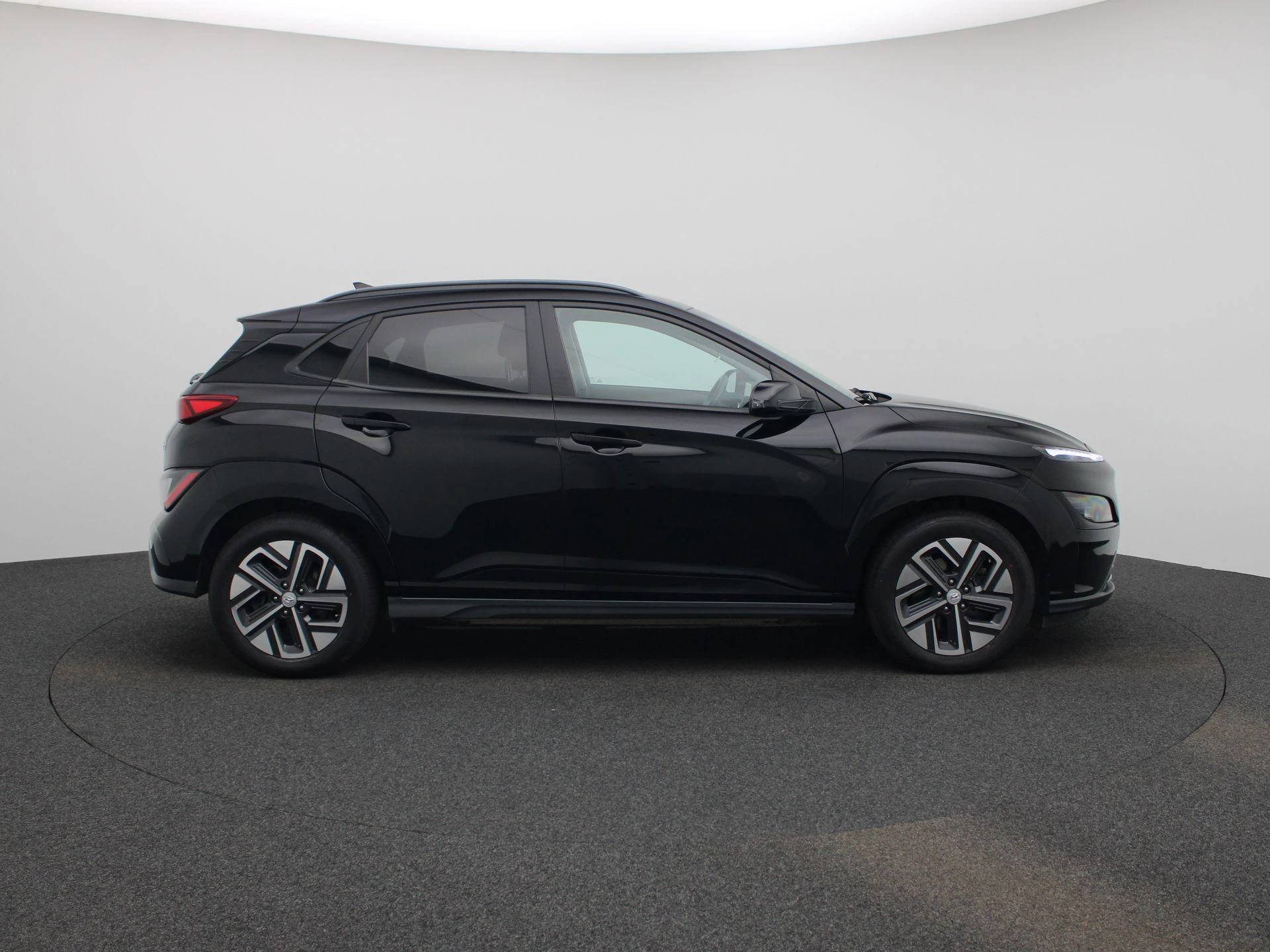 Hyundai-Kona-image-5