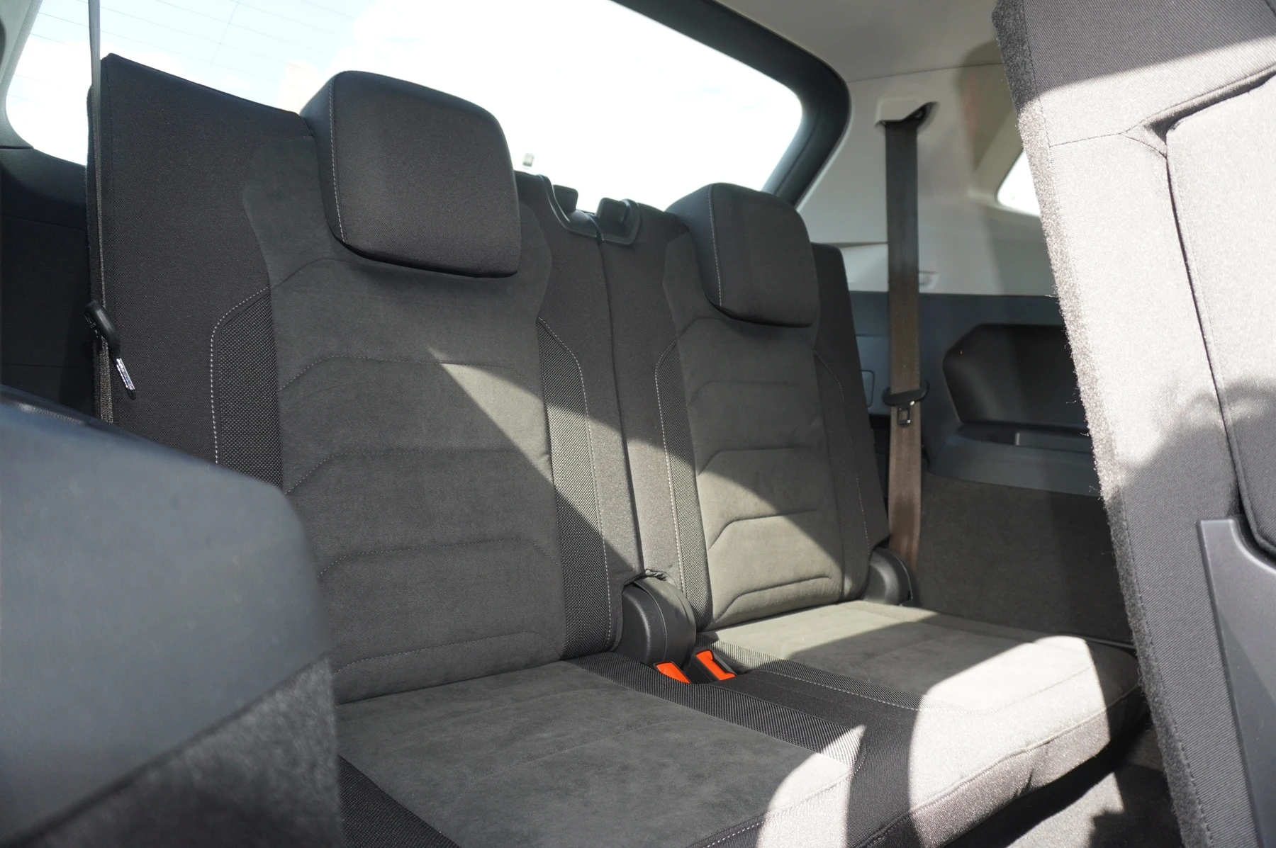 Volkswagen-Tiguan Allspace-image-12