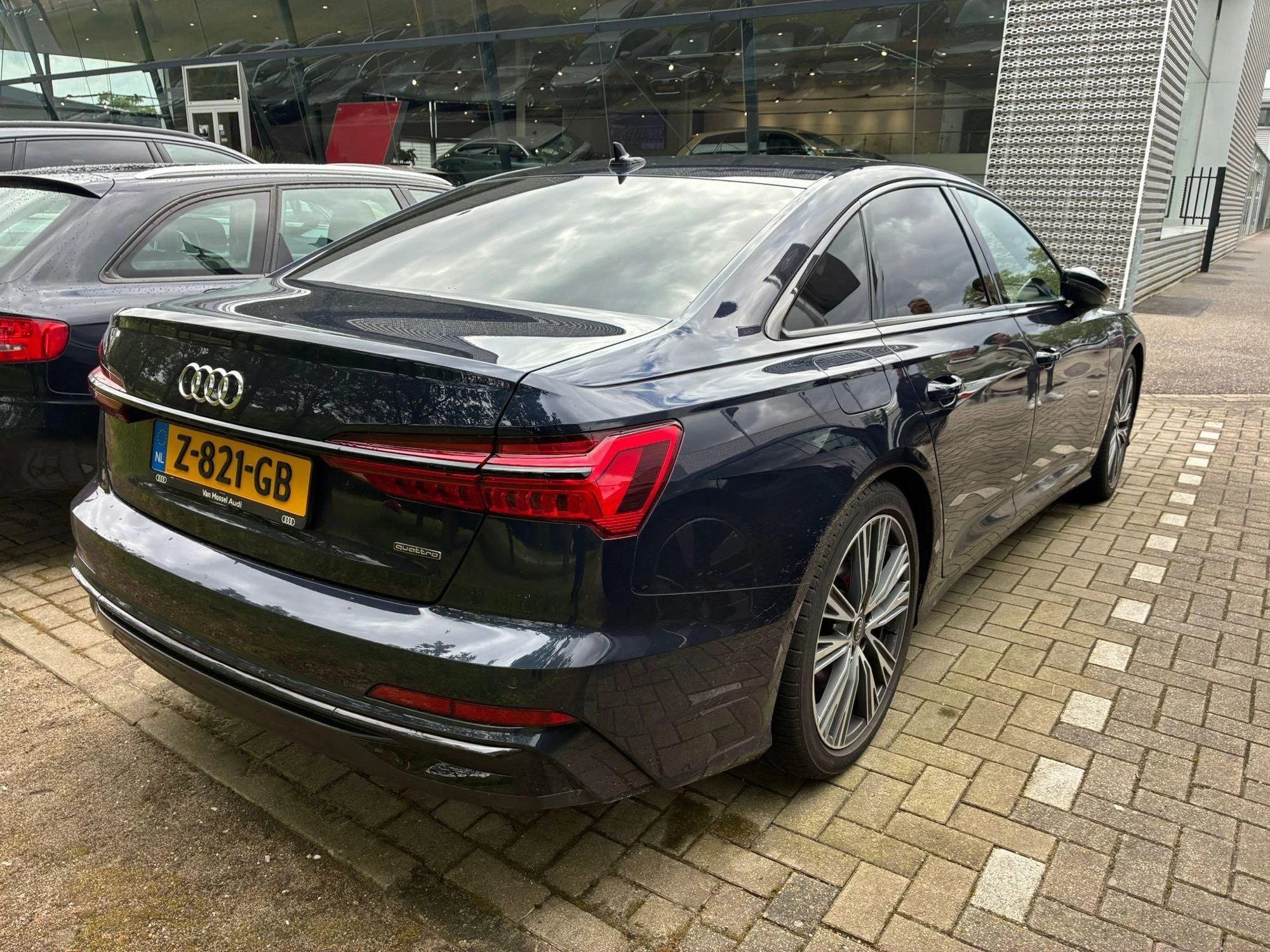Audi-A6-image-3