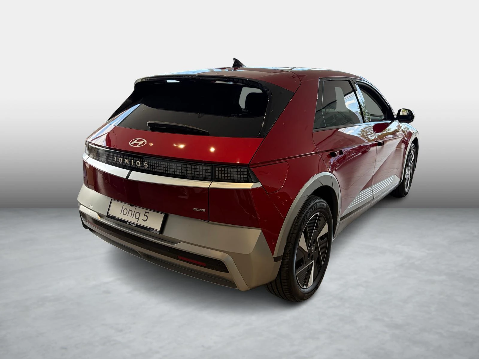 Hyundai-IONIQ 5-image-2